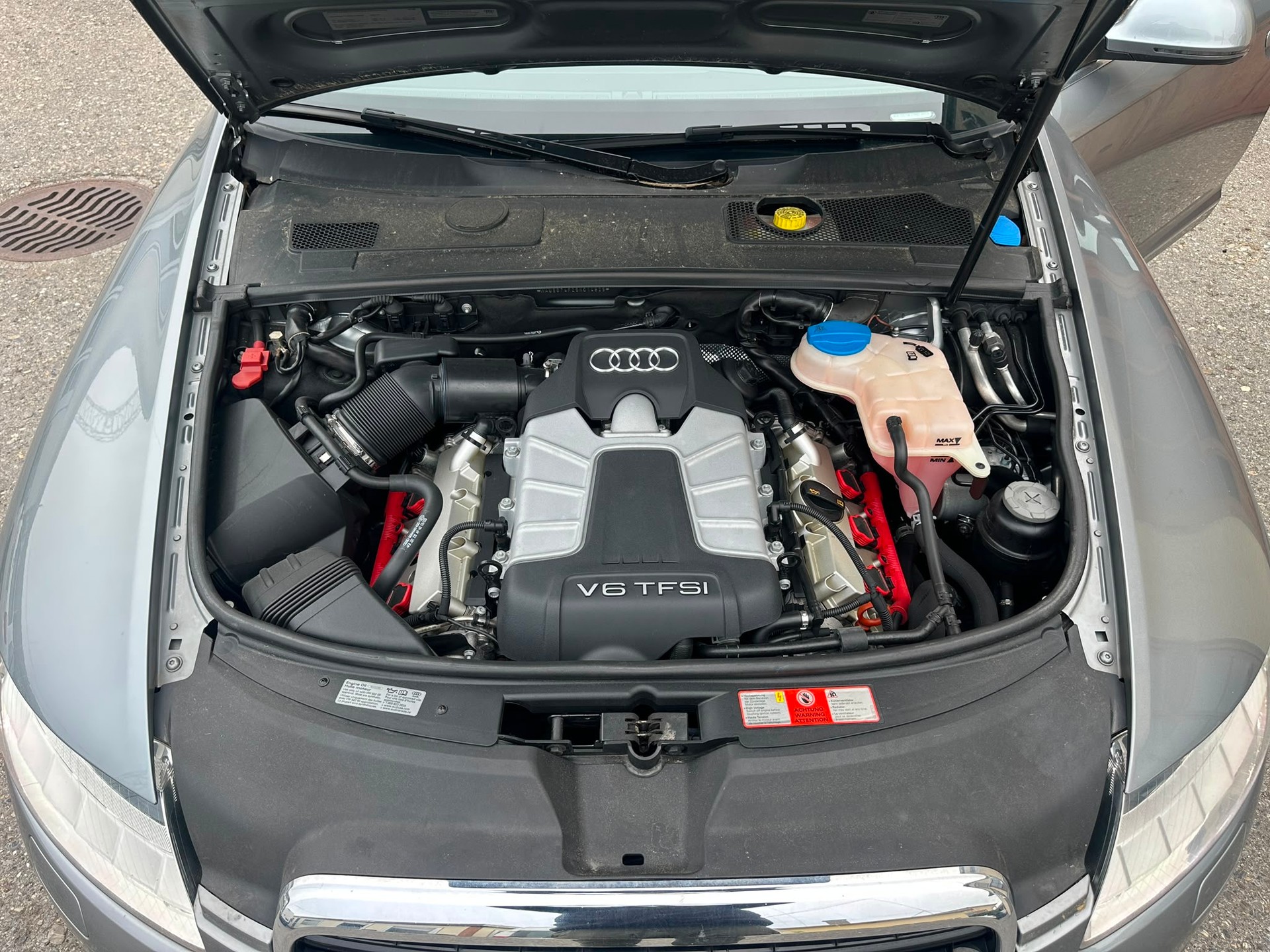 AUDI A6-image-7