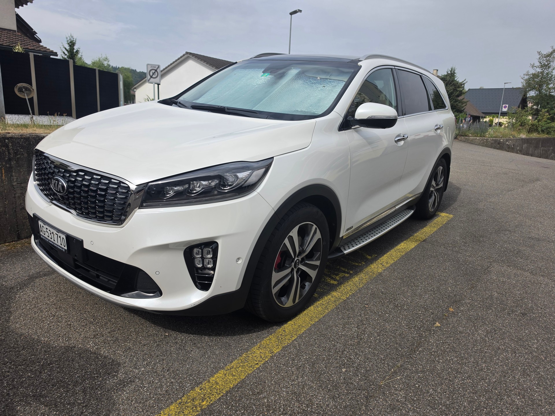 KIA 2.2 CRDi Style 7P-image-1