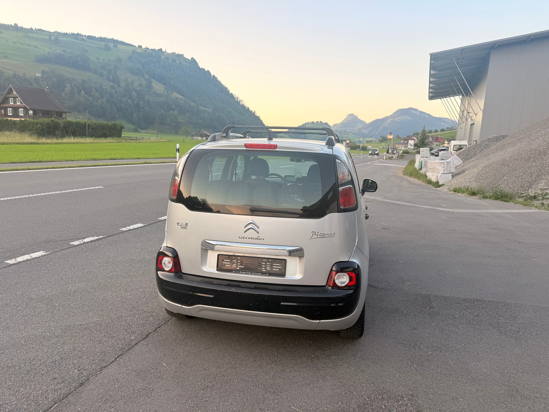 CITROEN C3 Picasso 1.6 HDi Séduction-image-8