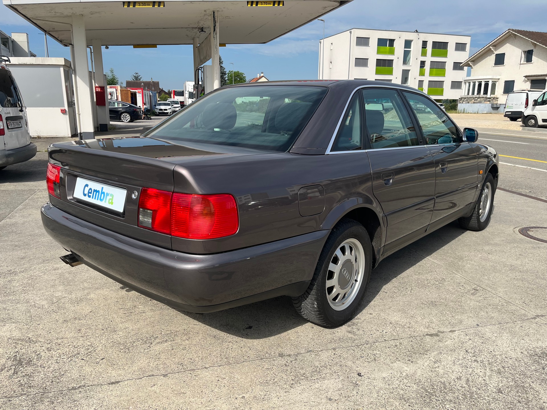 AUDI A6 2.6 E 150CV manuelle de 1ère main! Etat de neuf! Magnifique Youngtimer! Grand service et expertise effectué.-image-3