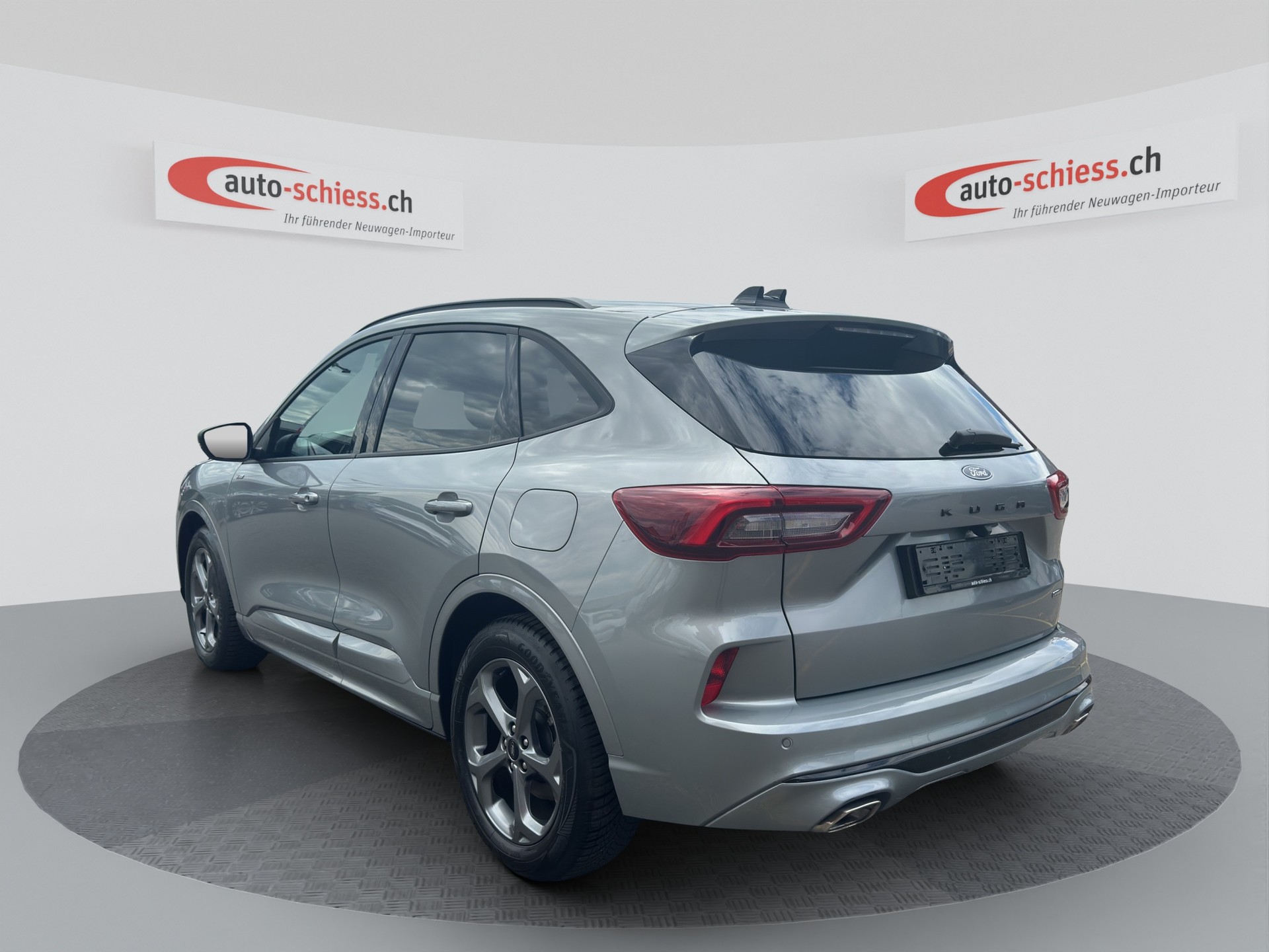 FORD Kuga 2.5 FHEV ST-Line-image-2