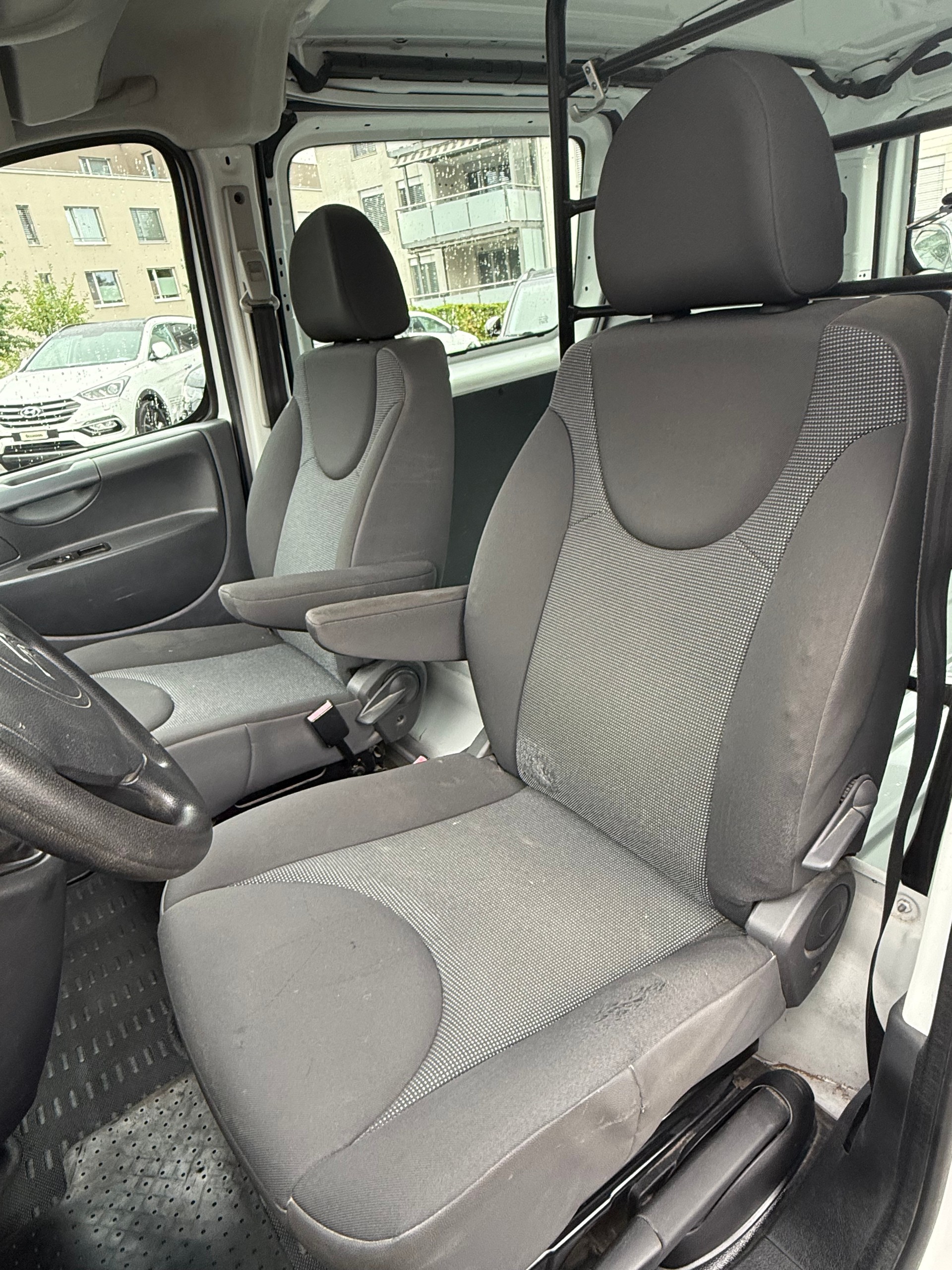 CITROEN Jumpy 2.0 HDi 12 L2H1-image-3