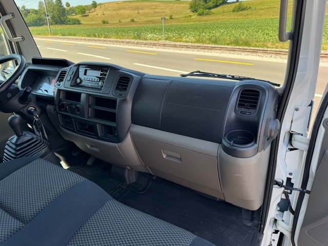 NISSAN Cabstar NT400 Dreiseitenkipper Top Zustand **3.5t** Anhängelast ab Service frisch MFK-image-13
