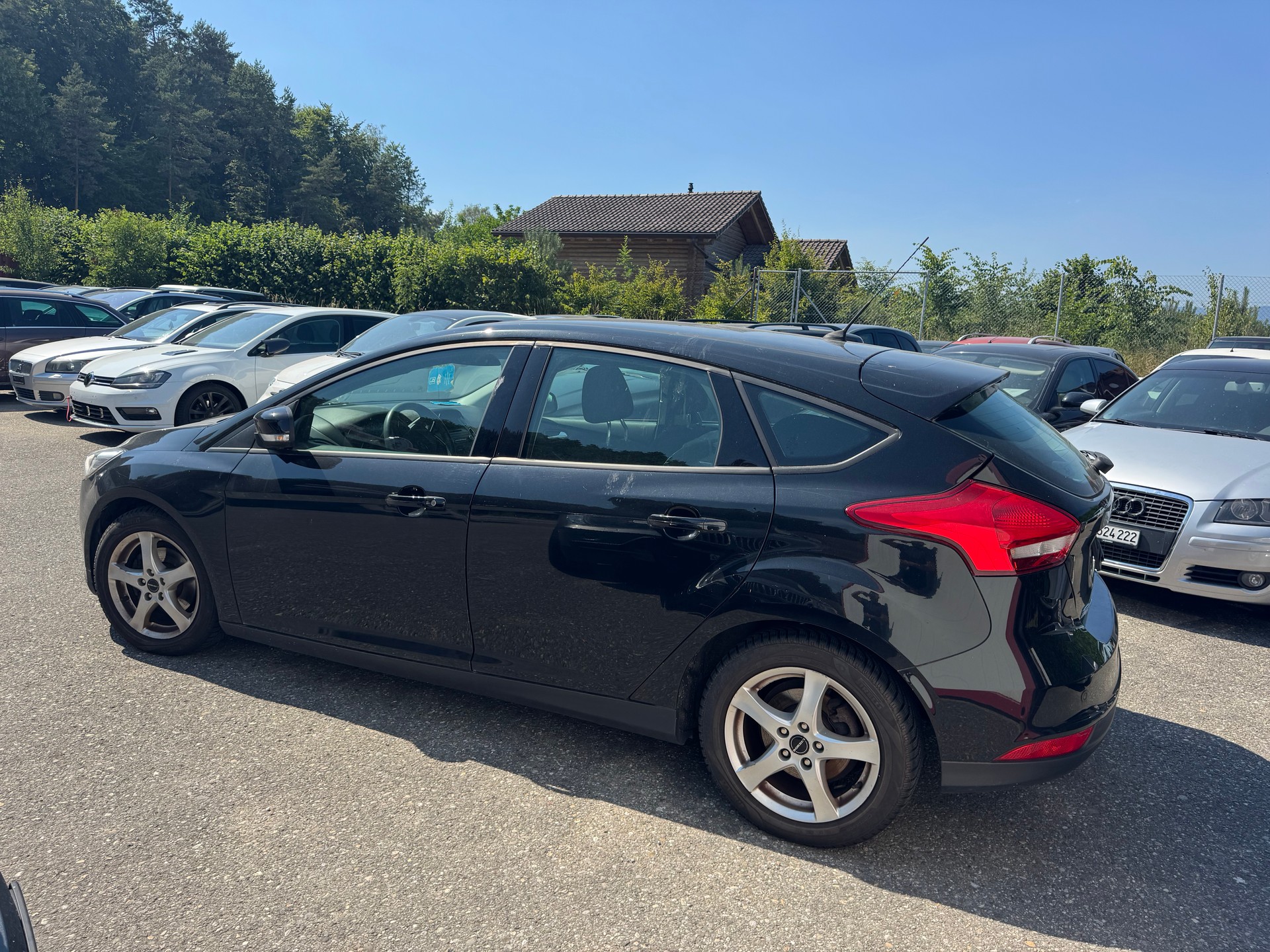 FORD Focus 1.5 SCTi Titanium-image-3