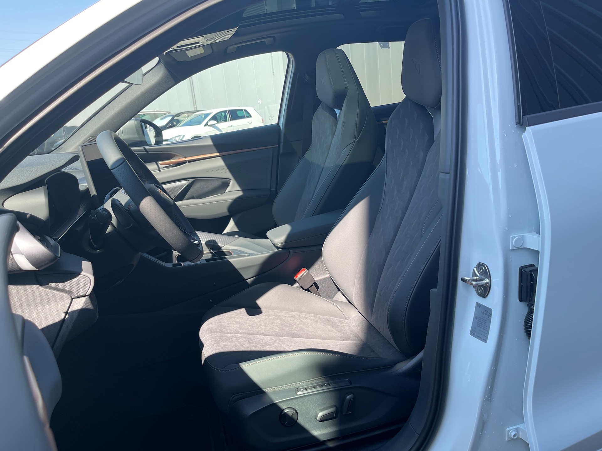 CUPRA Terramar 1.5 eTSI Prime Edition DSG-image-6