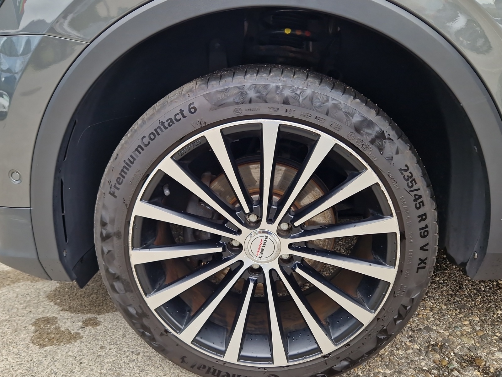 VW Tiguan 2.0 TDI SCR Highline DSG-image-15