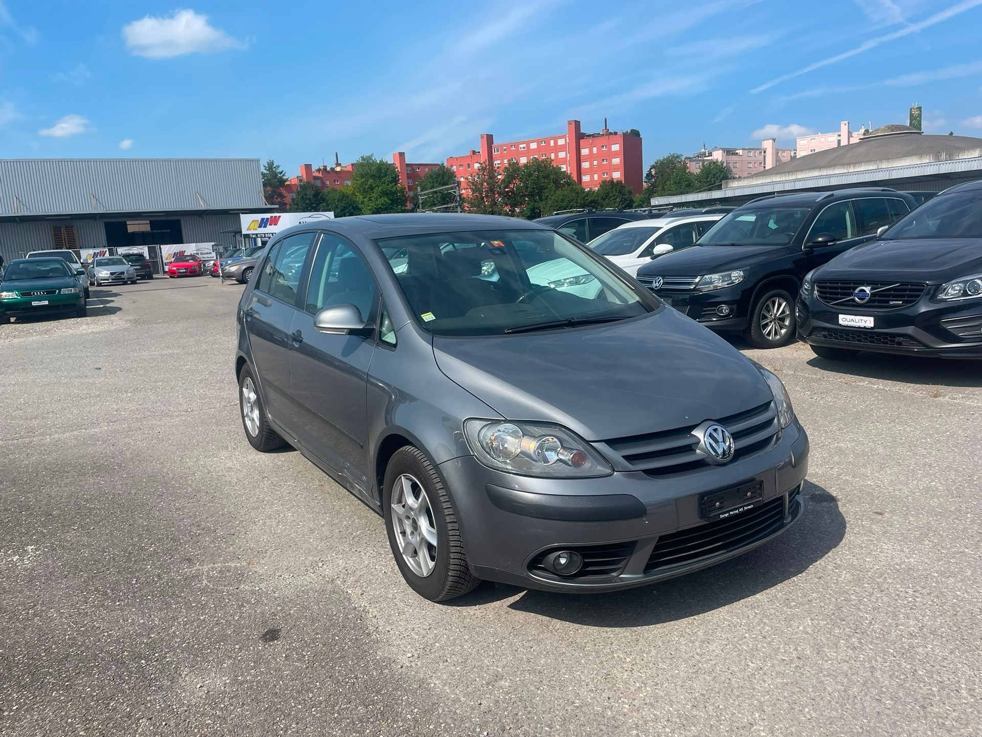 VW Golf Plus 2.0 FSI Comfortline Automat-image-1