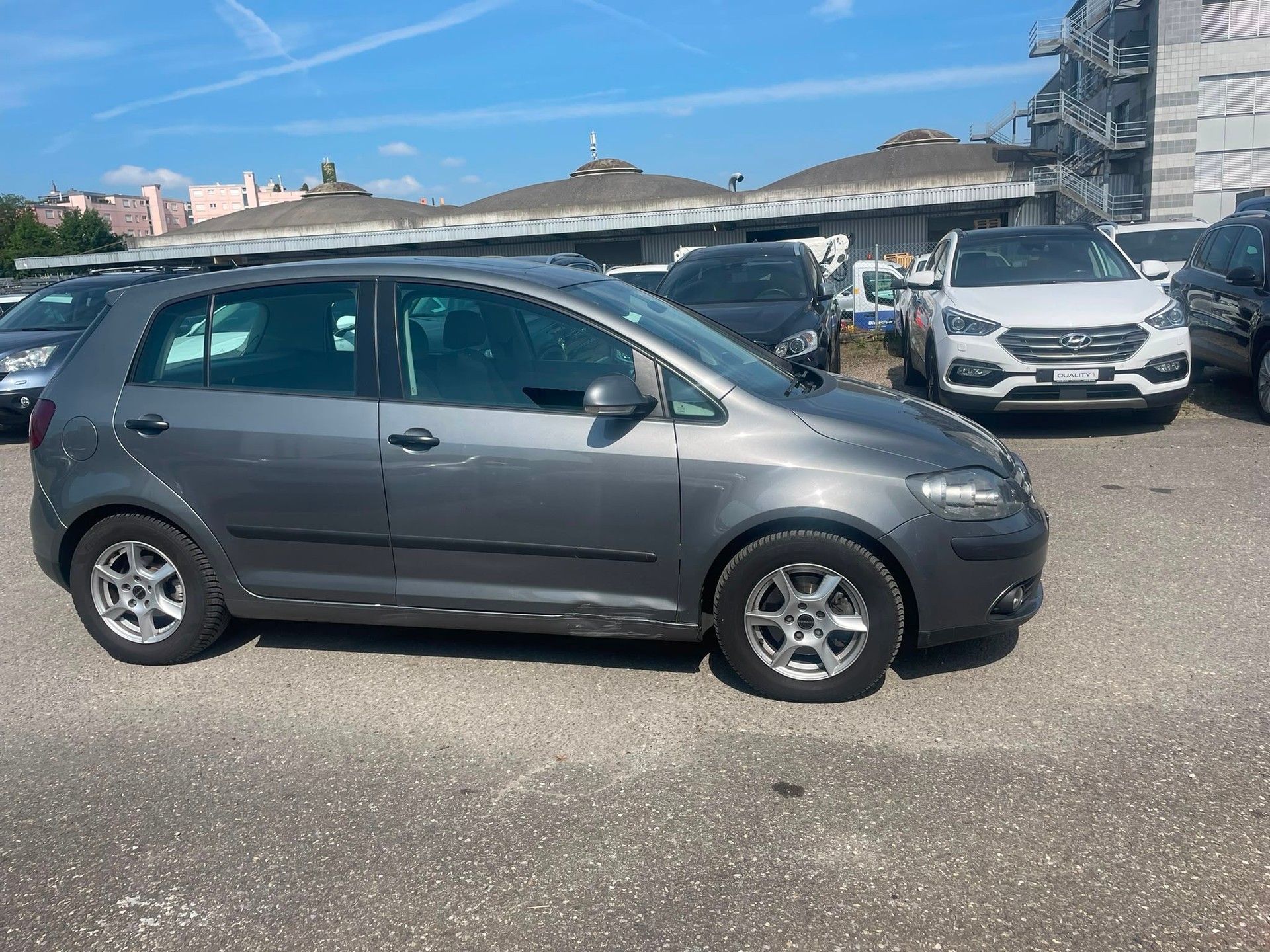 VW Golf Plus 2.0 FSI Comfortline Automat-image-4