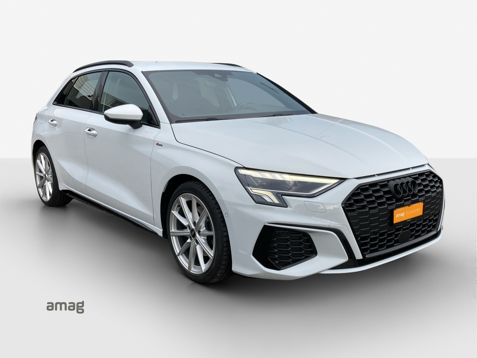 AUDI A3 Sportback 35 TFSI S line Attraction S-tronic-image-5