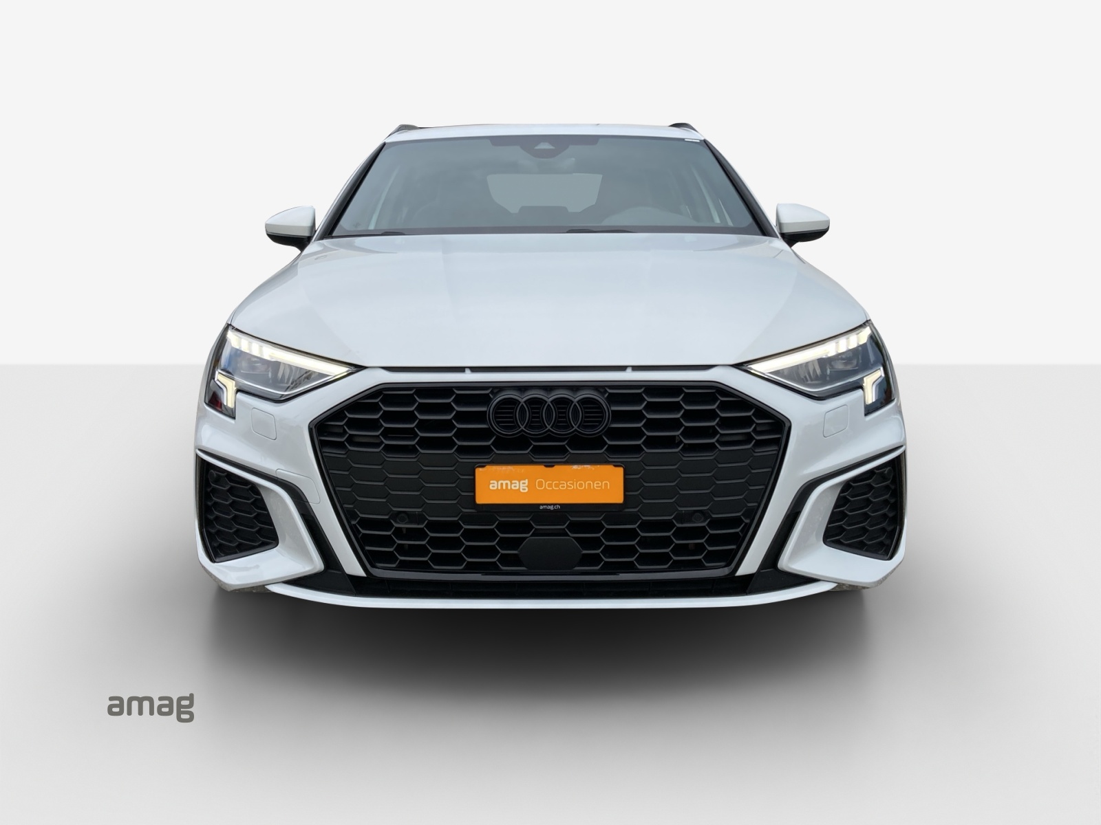 AUDI A3 Sportback 35 TFSI S line Attraction S-tronic-image-6