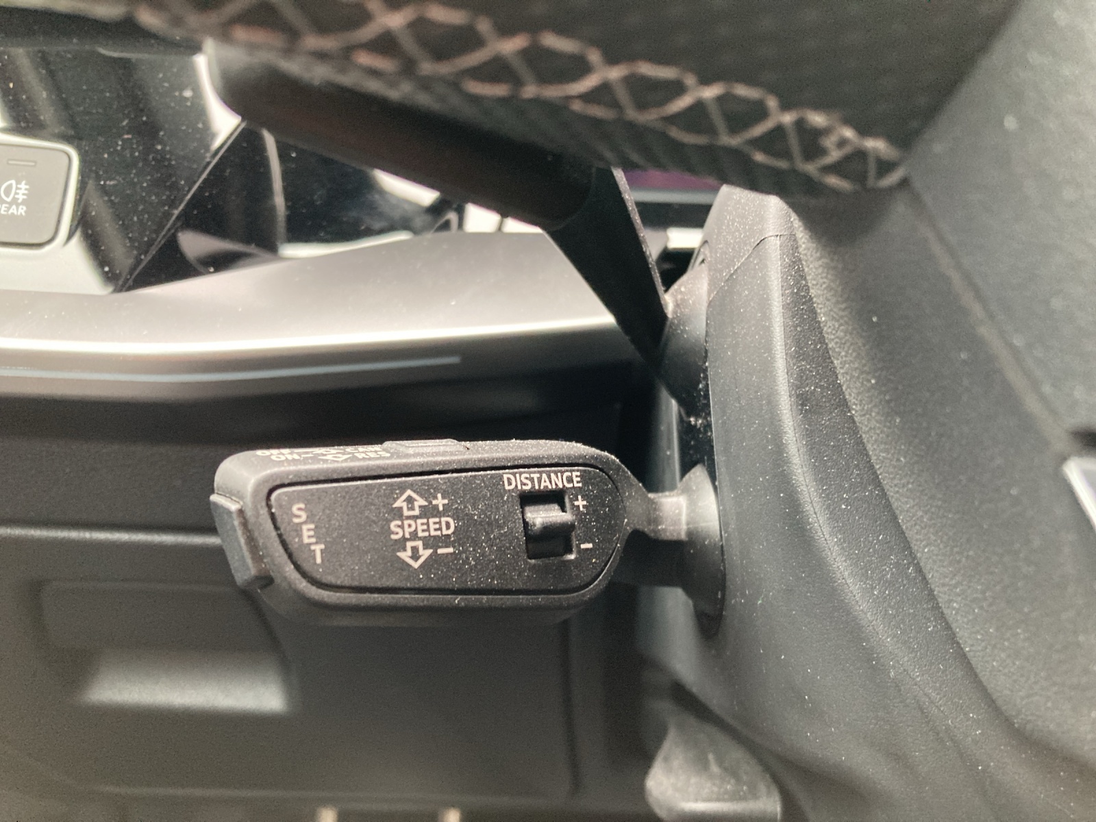AUDI A3 Sportback 35 TFSI S line Attraction S-tronic-image-15