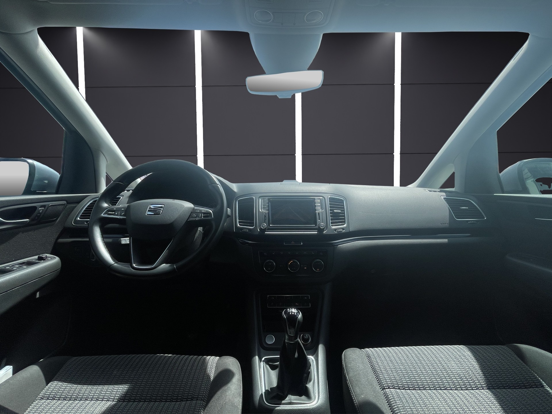 SEAT Alhambra 2.0 TDI 7 Plätzer-image-12