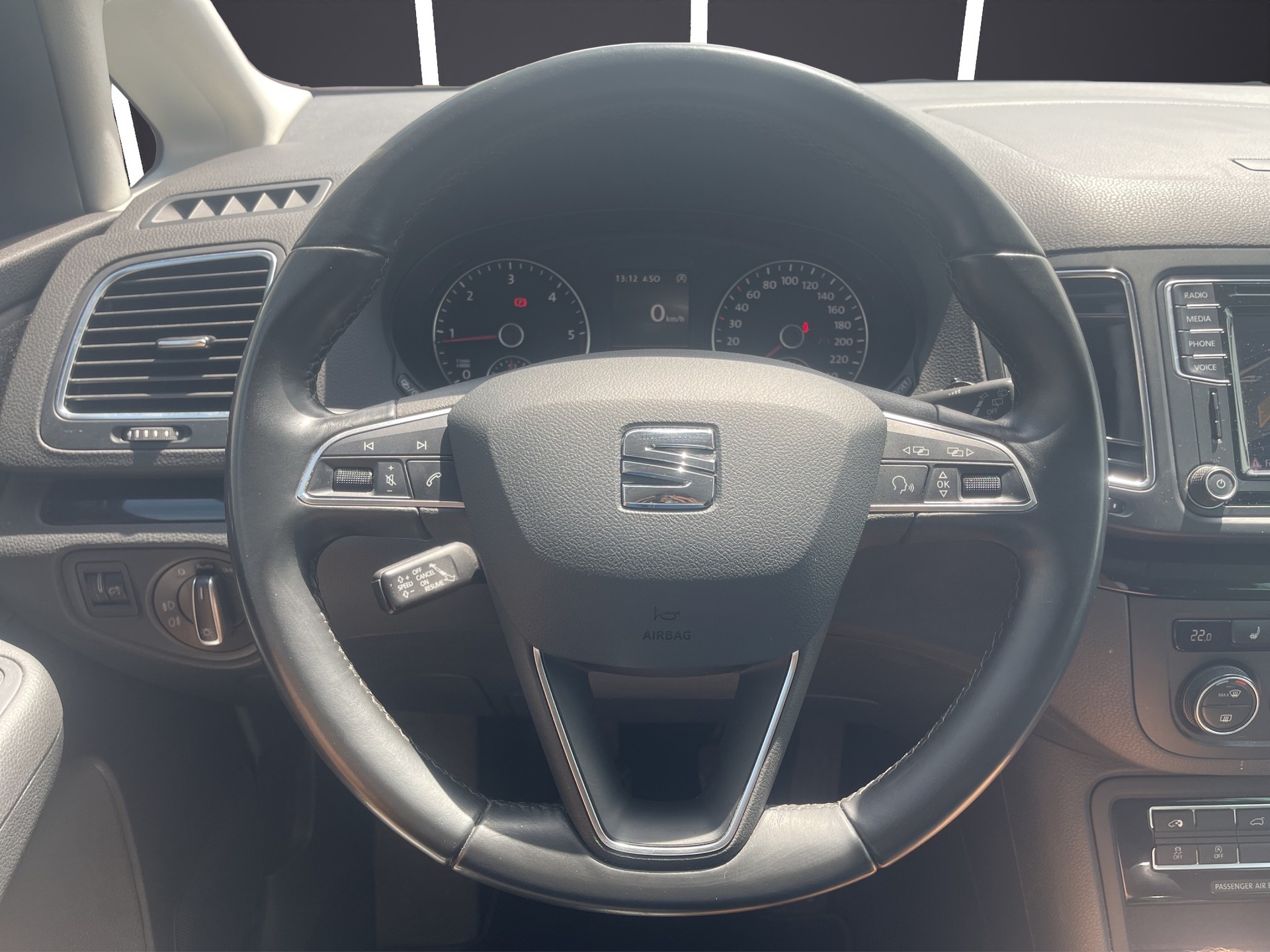 SEAT Alhambra 2.0 TDI 7 Plätzer-image-8