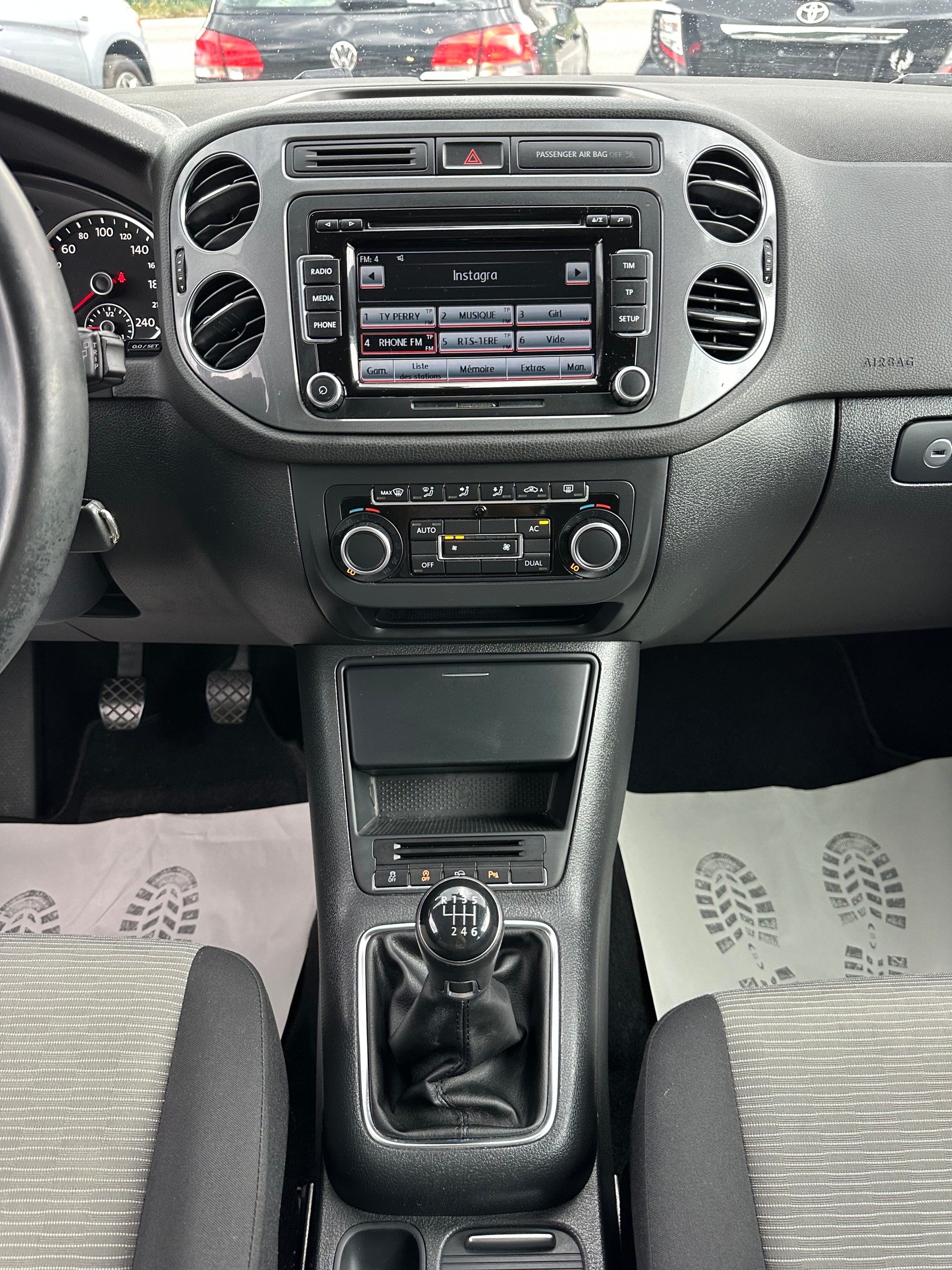 VW Tiguan 1.4 TSI BlueMotion Trend&Fun 4x2-image-13