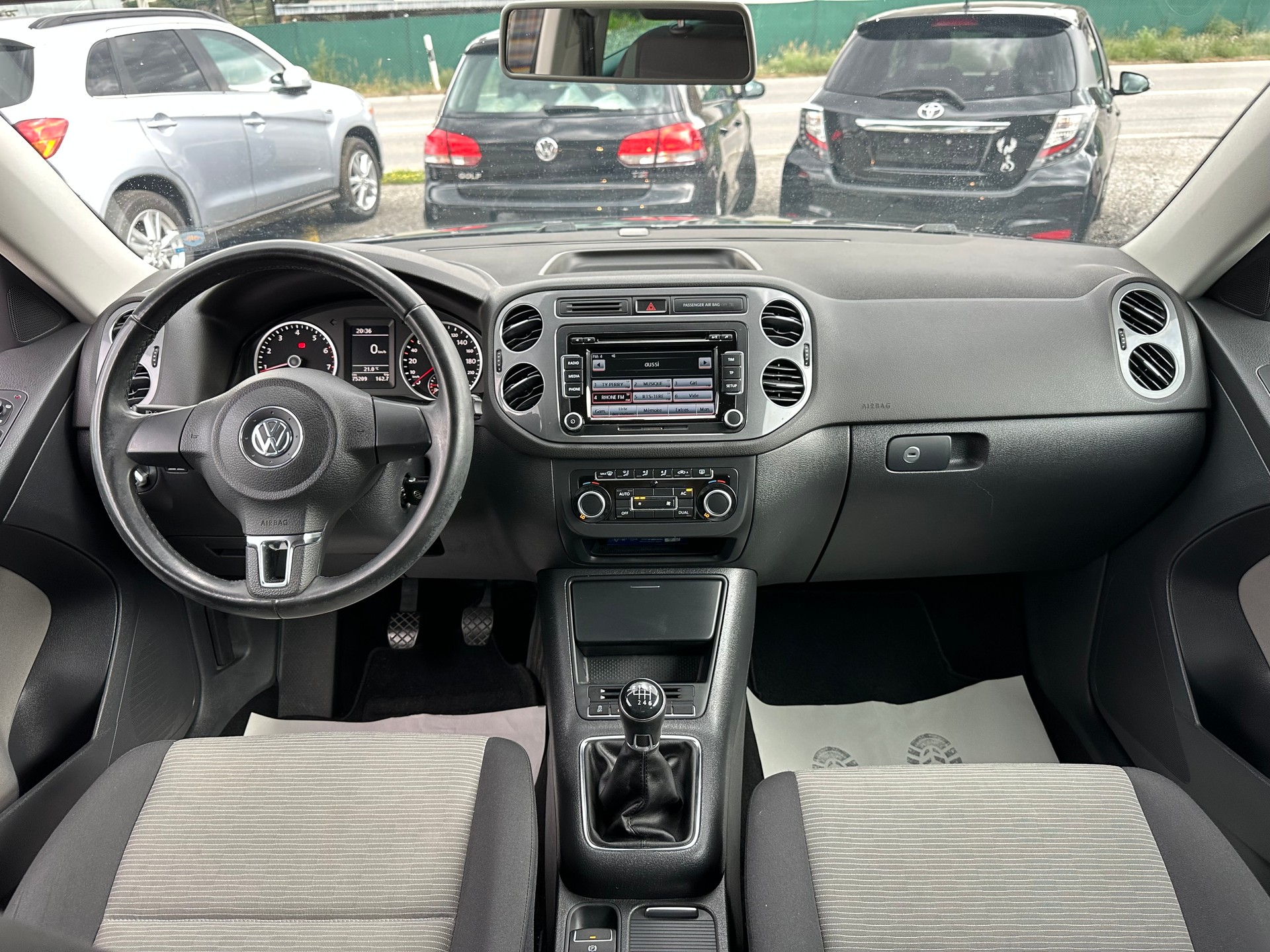 VW Tiguan 1.4 TSI BlueMotion Trend&Fun 4x2-image-10