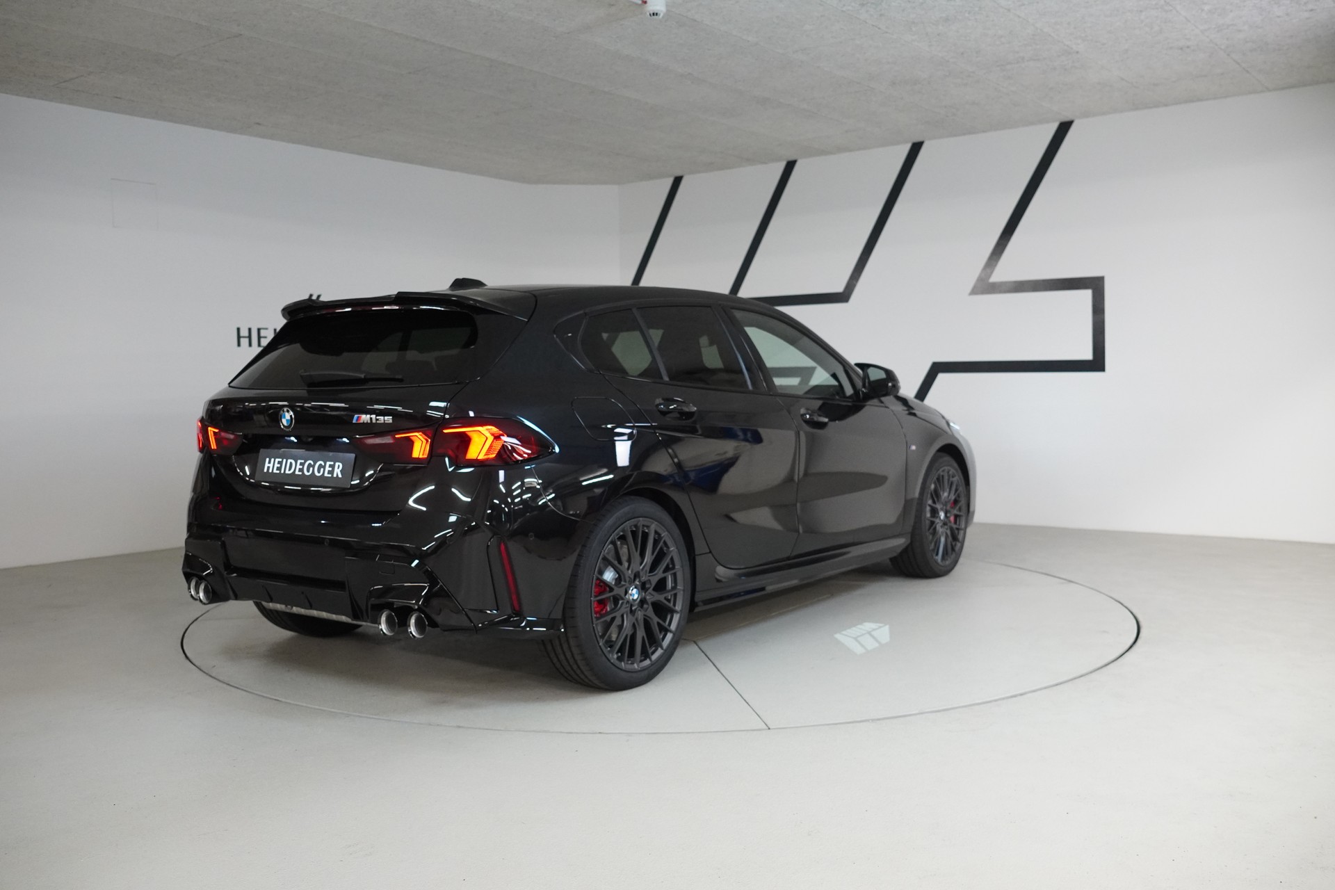 BMW M135 xDrive M Sport Pro-image-6