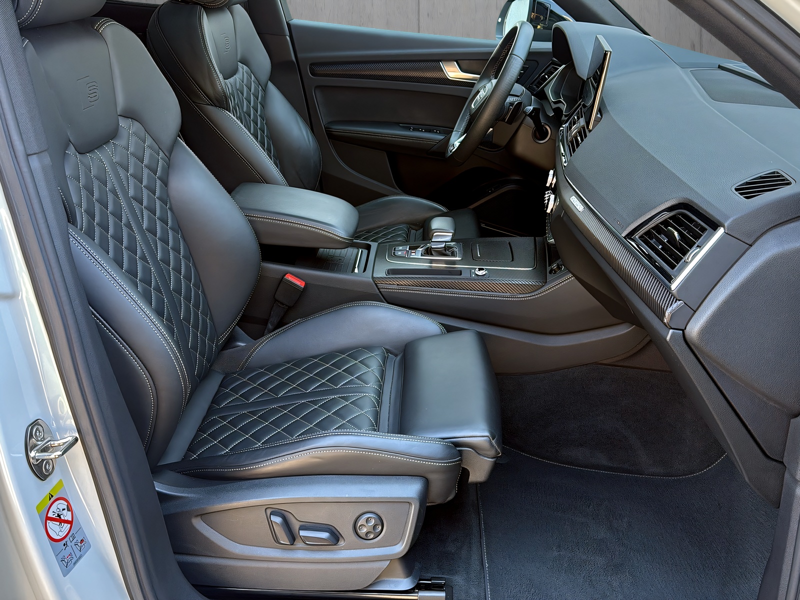 AUDI SQ5 Sportback TDI qu*CH Auslieferung,Luftfederung,S-Sportsitze,Panodach,21"Alu,Voll*-image-10