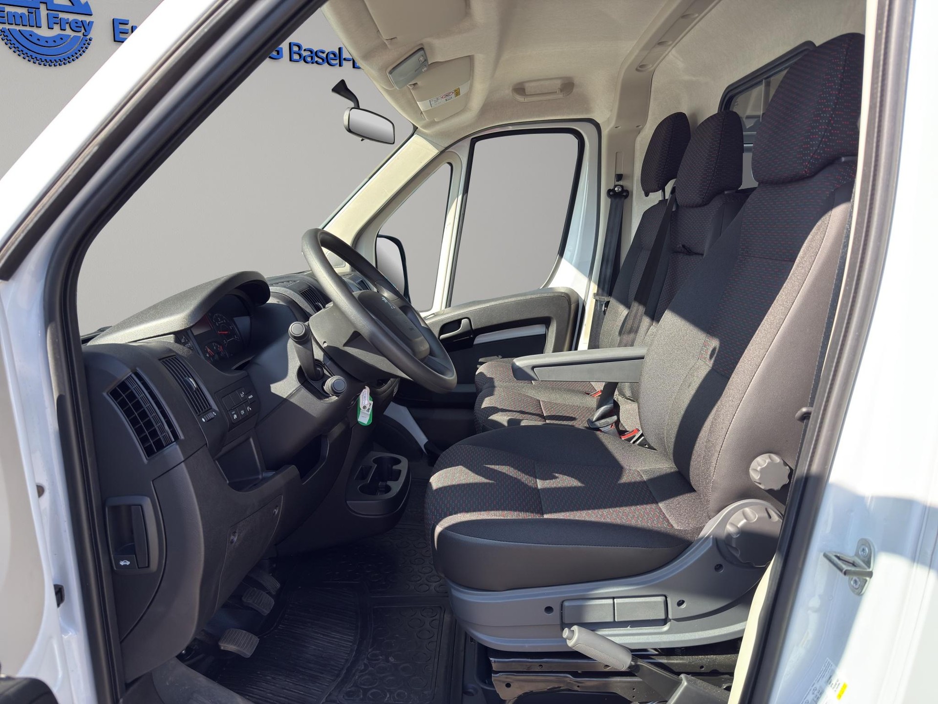 PEUGEOT Boxer Kaw. 435 L2H2 2.2 BlueHDi 165 S/S-image-9