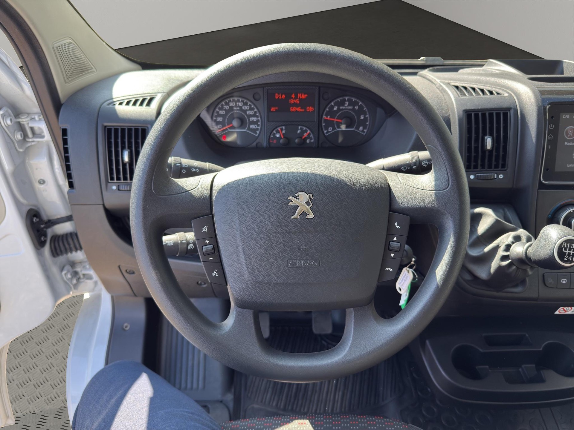 PEUGEOT Boxer Kaw. 435 L2H2 2.2 BlueHDi 165 S/S-showroom-element-3