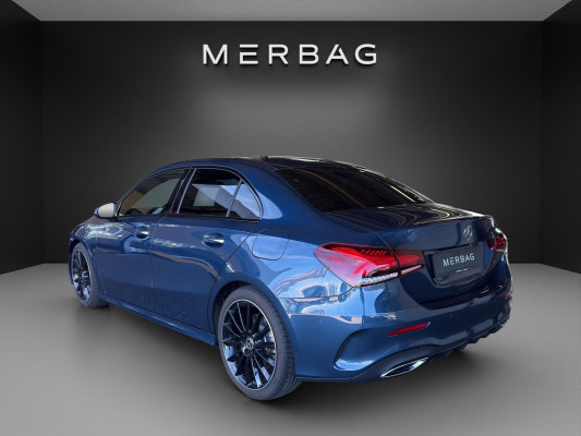 MERCEDES-BENZ A 250 AMG Line-image-2