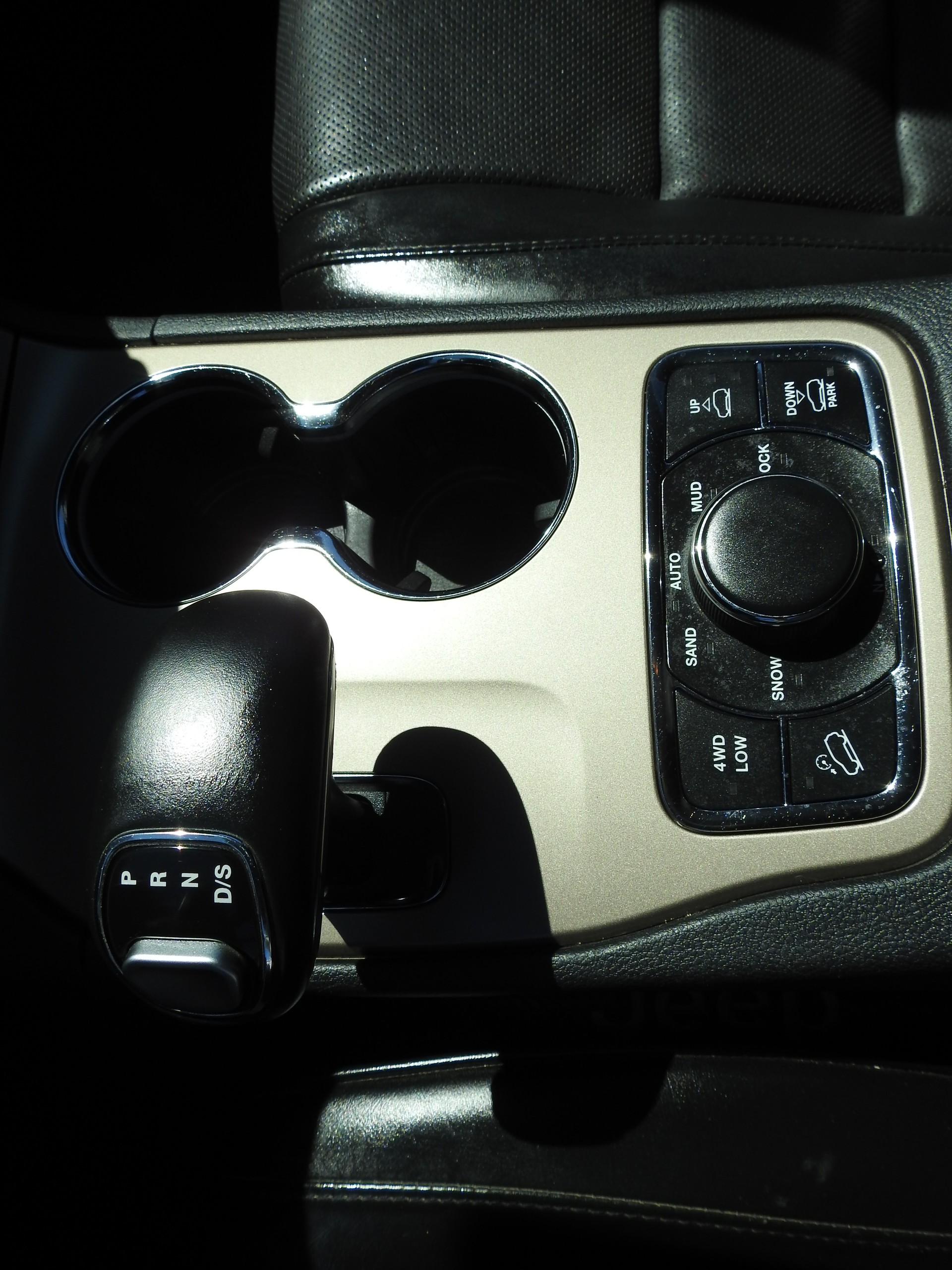 JEEP Grand Cherokee 3.0 CRD Summit Automatic-image-20