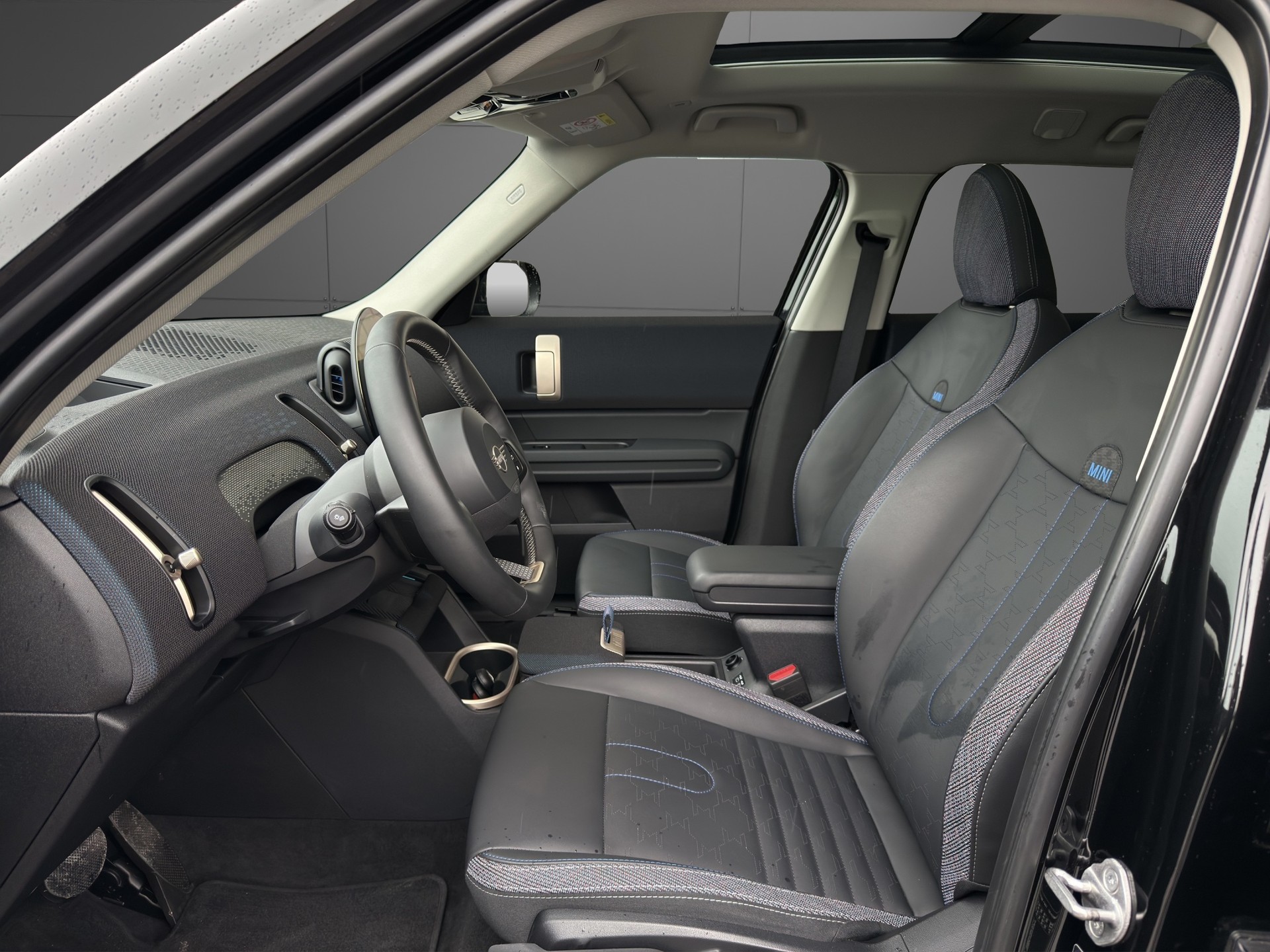 MINI Countryman C-image-5