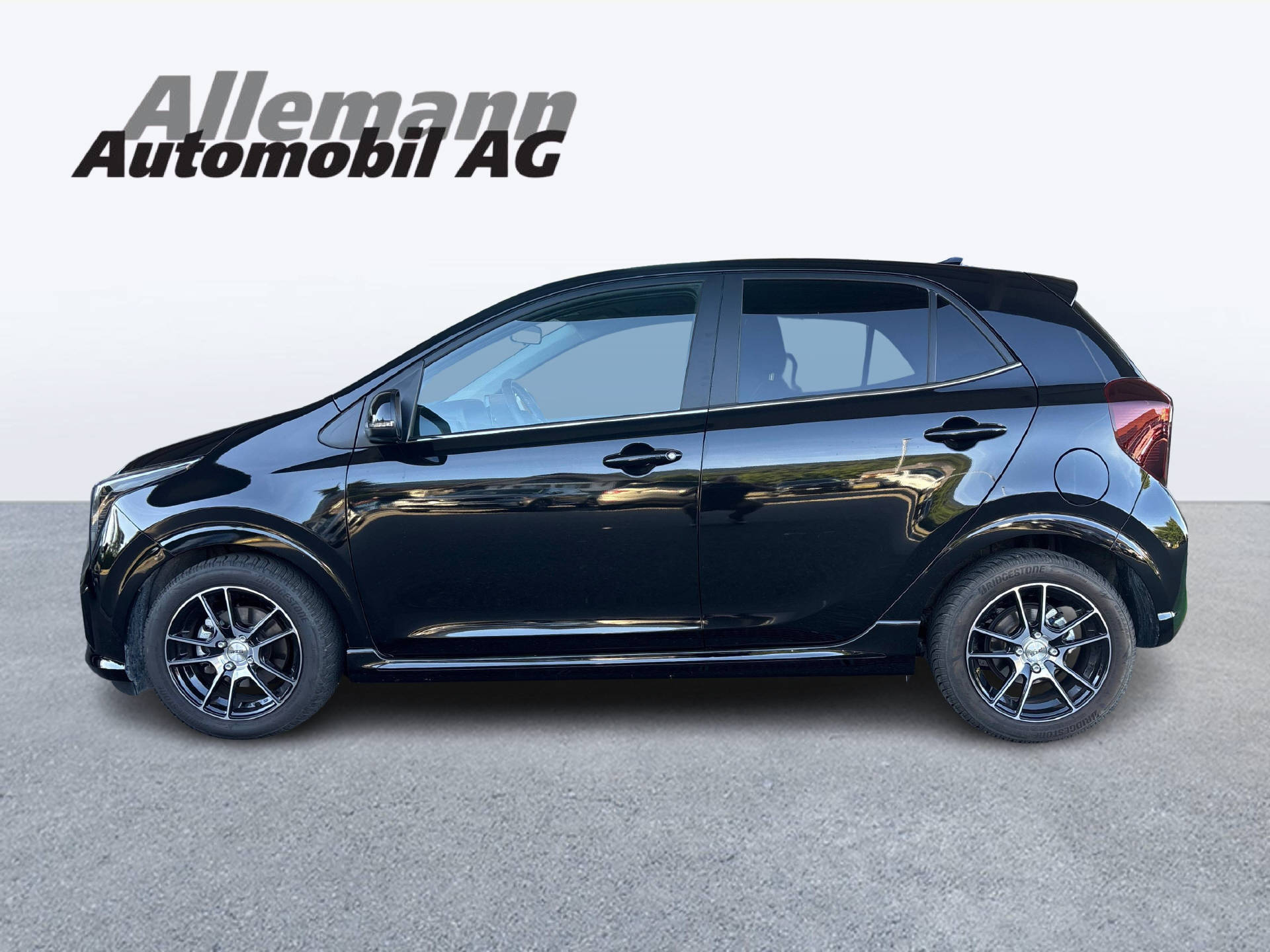 KIA Picanto 1.2 CVVT GT Line-image-2