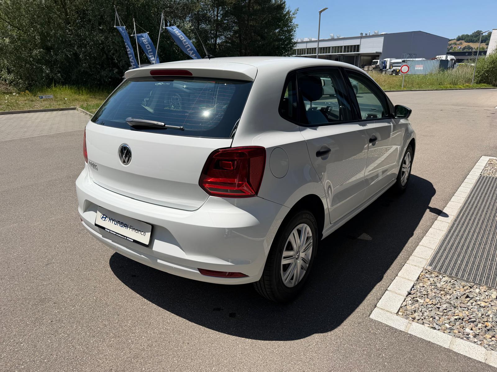 VW Polo 1.0 BMT Trendline-image-5