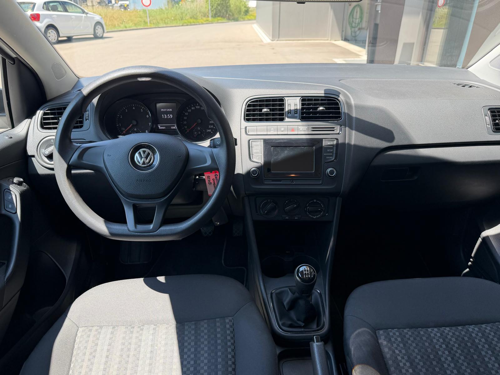 VW Polo 1.0 BMT Trendline-image-11