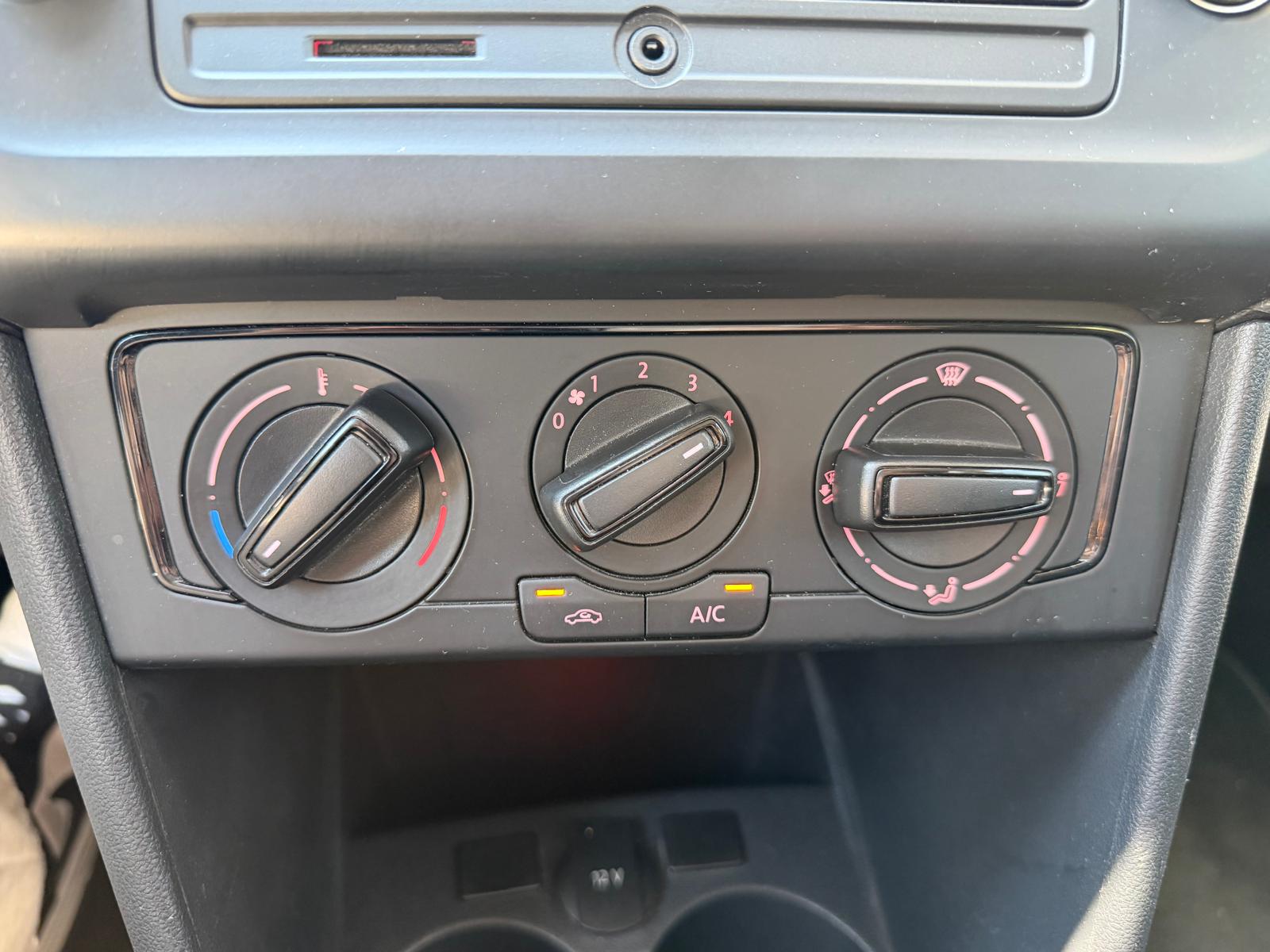 VW Polo 1.0 BMT Trendline-image-13