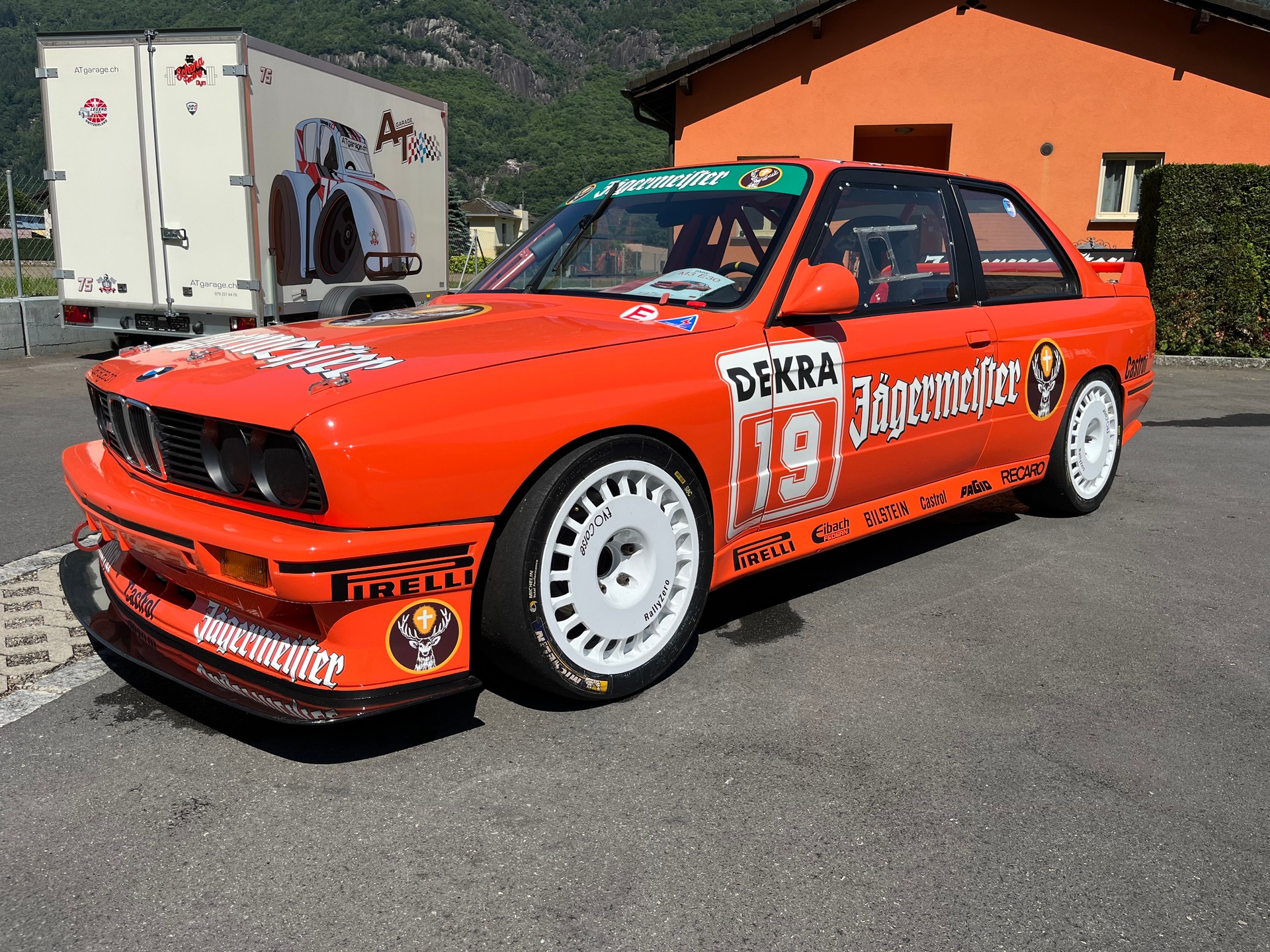 BMW M3-image-1