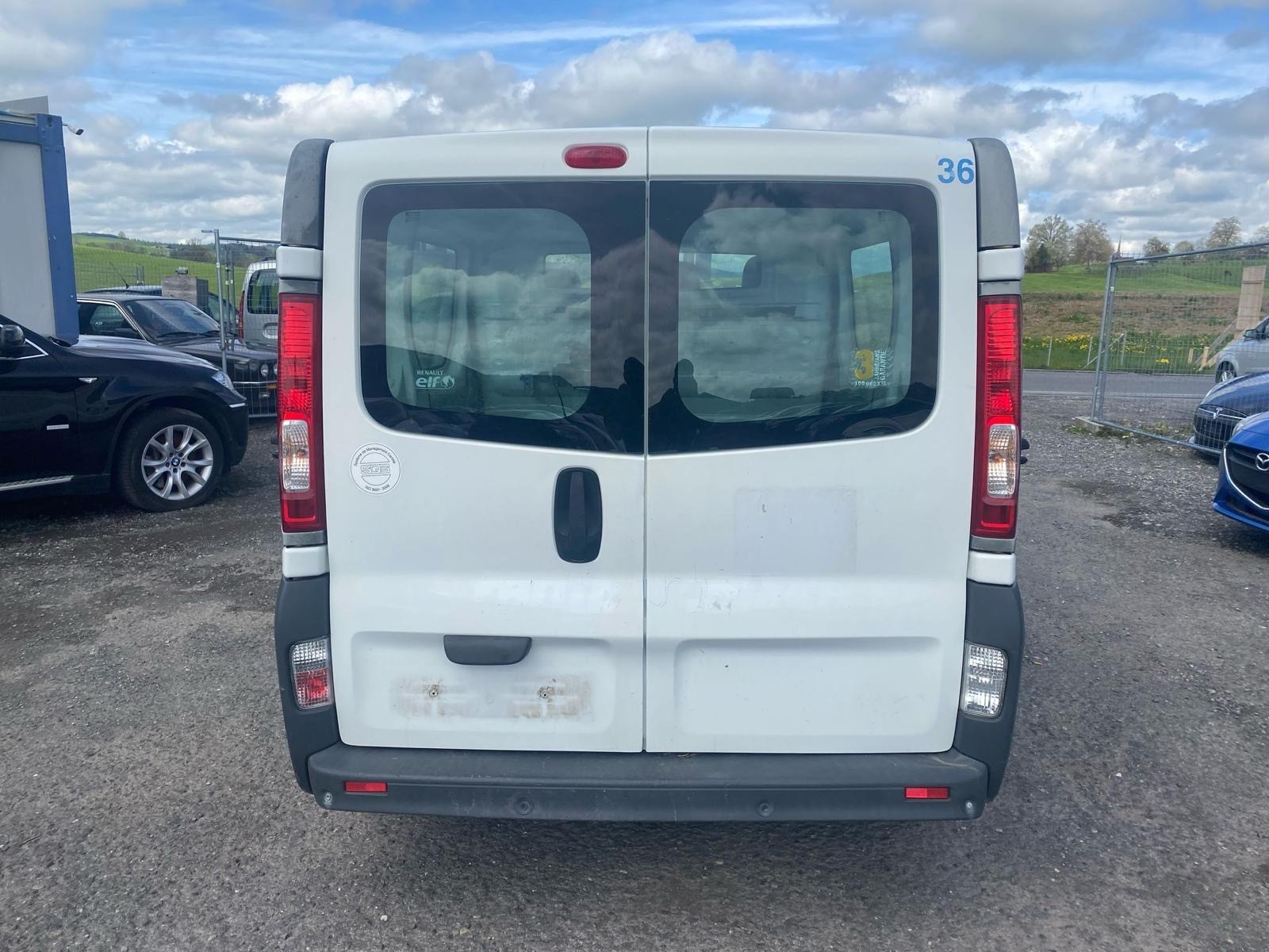 RENAULT Trafic 2.0 dCi 115 2.9t L1H1-image-4