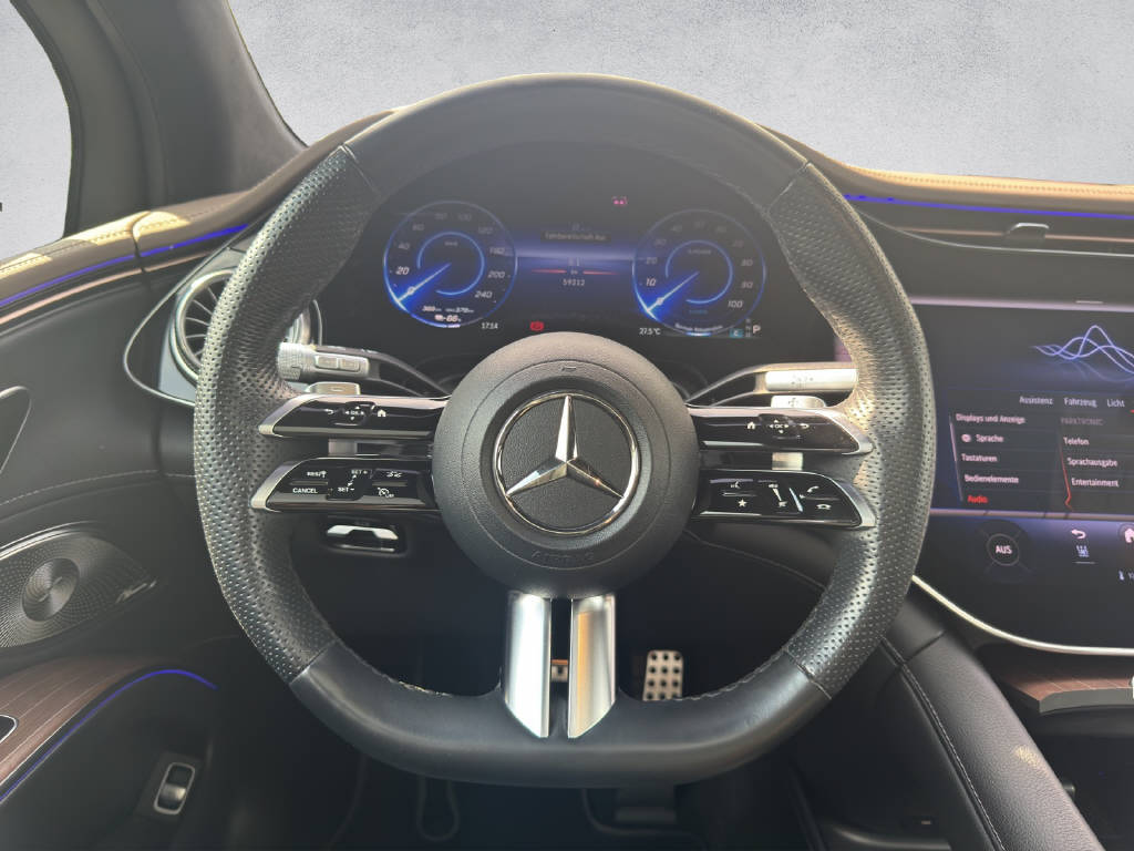 MERCEDES-BENZ EQS 580 SUV Executive Edition AMG Line 4Matic-image-10