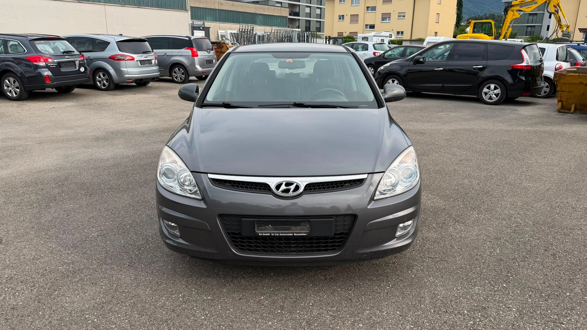 HYUNDAI i30 2.0 Premium Automatic-showroom-element-1