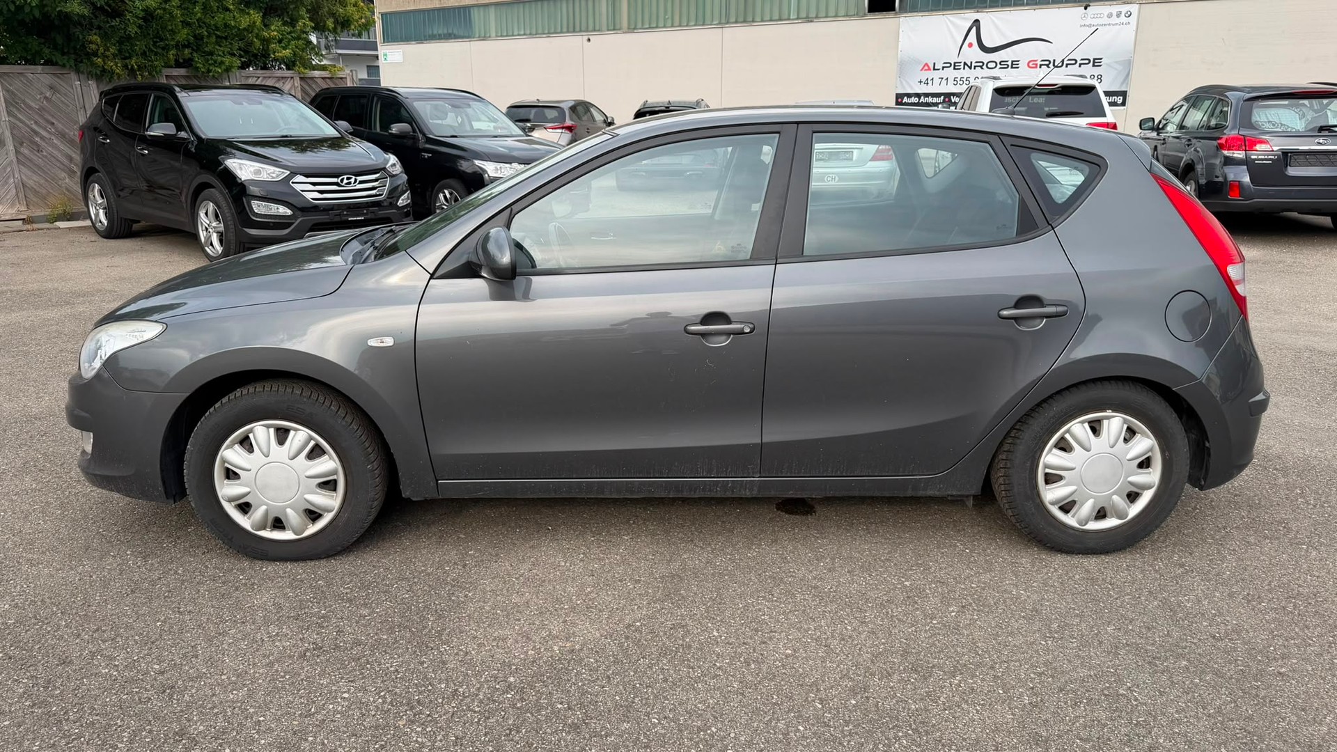 HYUNDAI i30 2.0 Premium Automatic-image-7