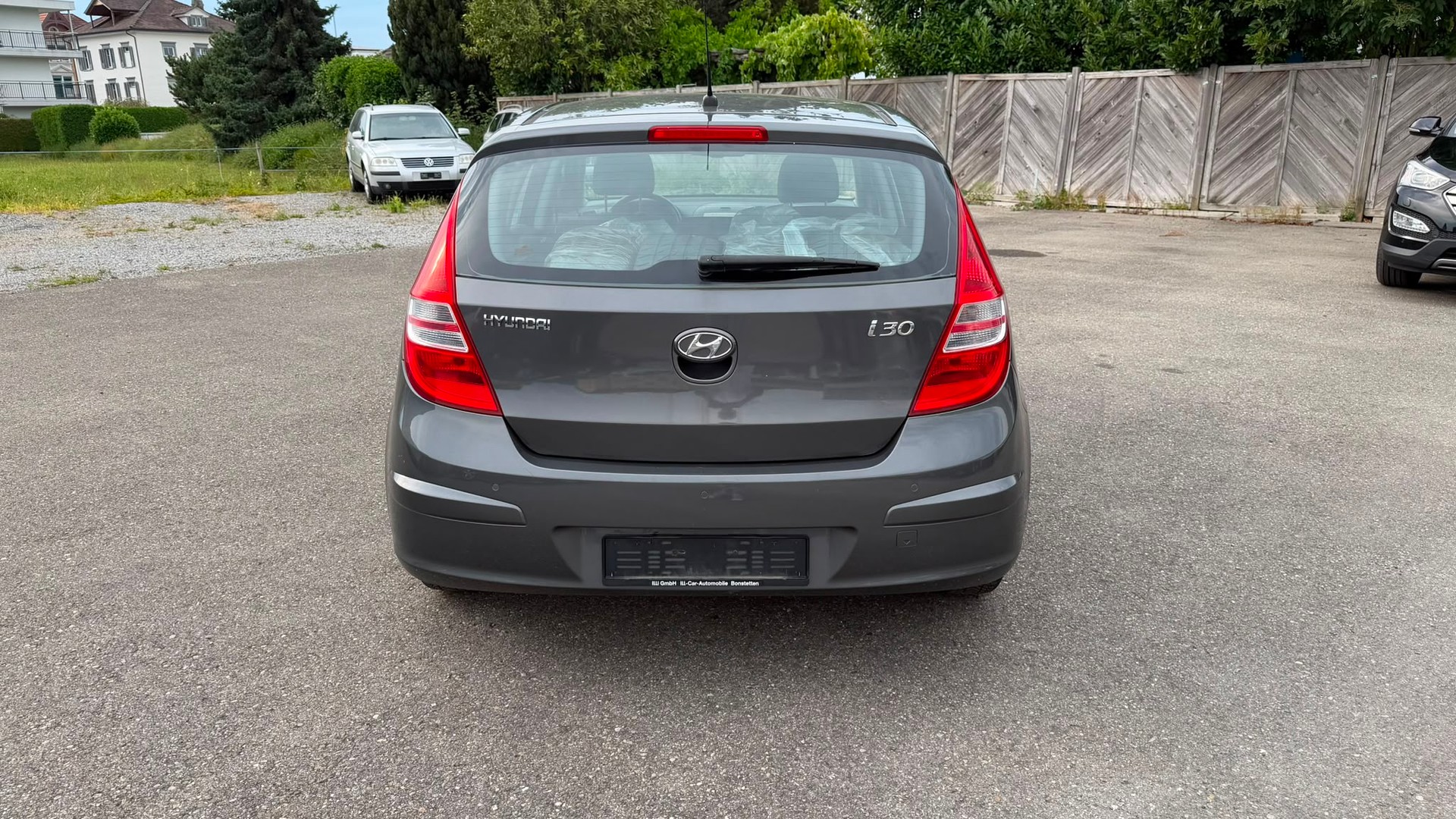 HYUNDAI i30 2.0 Premium Automatic-image-5