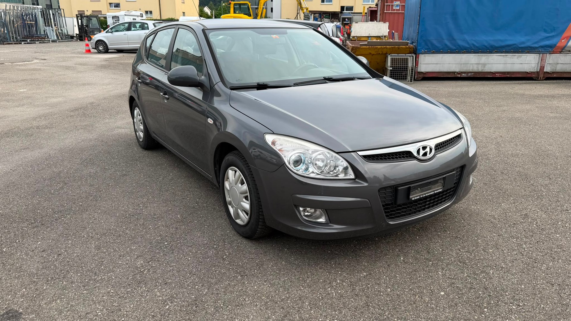 HYUNDAI i30 2.0 Premium Automatic-showroom-element-2