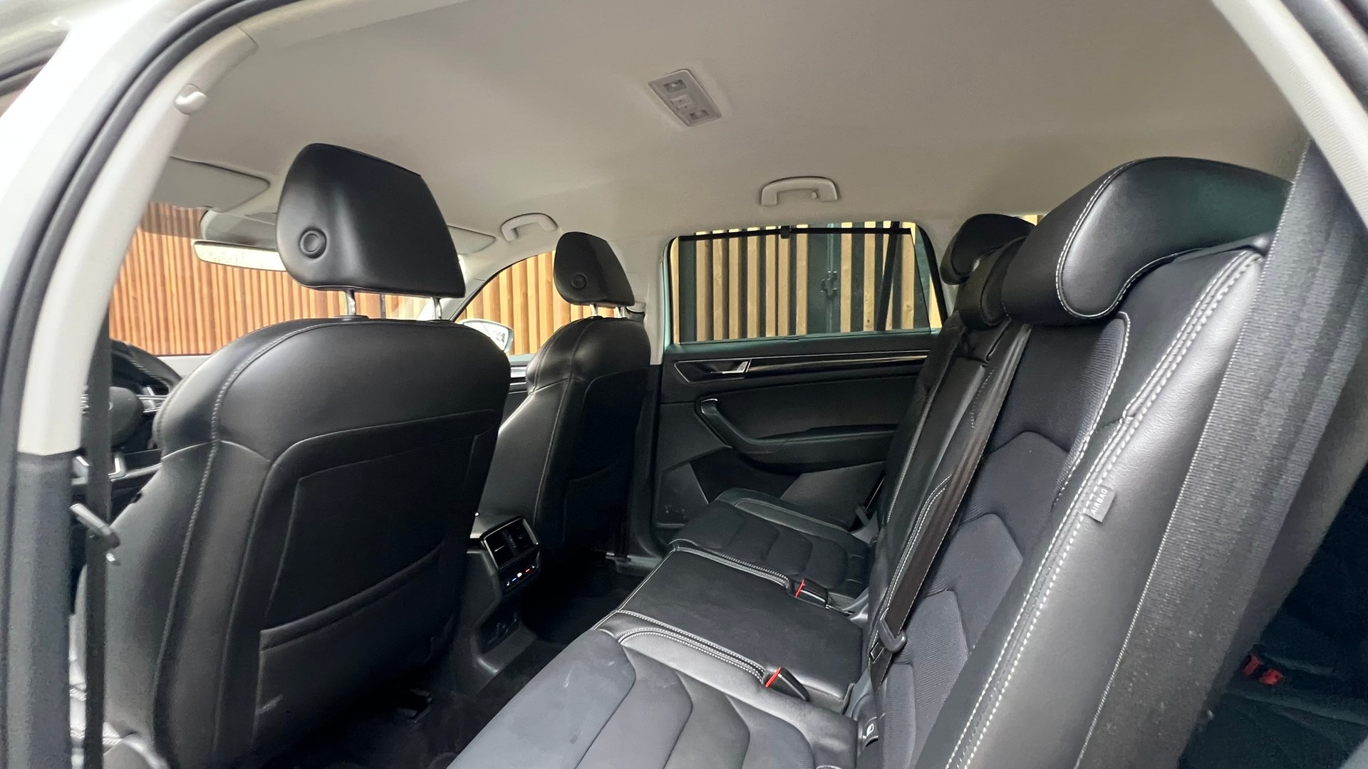 SKODA KODIAQ 2.0 TDI CR STYLE 4x4 DSG l 190 PS-image-27