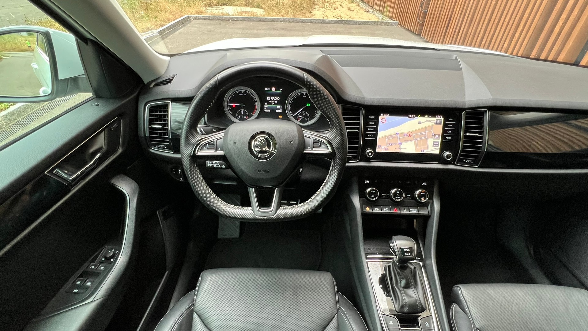 SKODA KODIAQ 2.0 TDI CR STYLE 4x4 DSG l 190 PS-image-19
