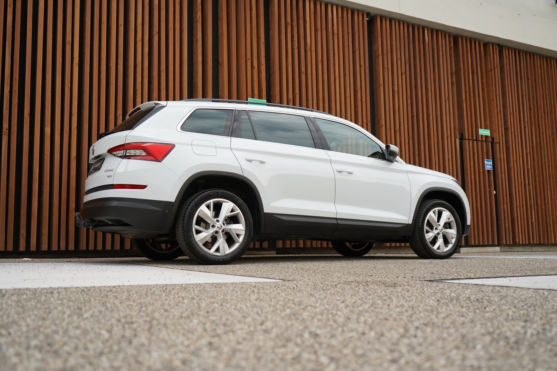 SKODA KODIAQ 2.0 TDI CR STYLE 4x4 DSG l 190 PS-image-6