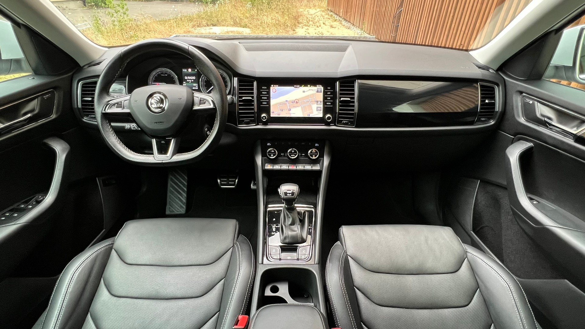 SKODA KODIAQ 2.0 TDI CR STYLE 4x4 DSG l 190 PS-image-18