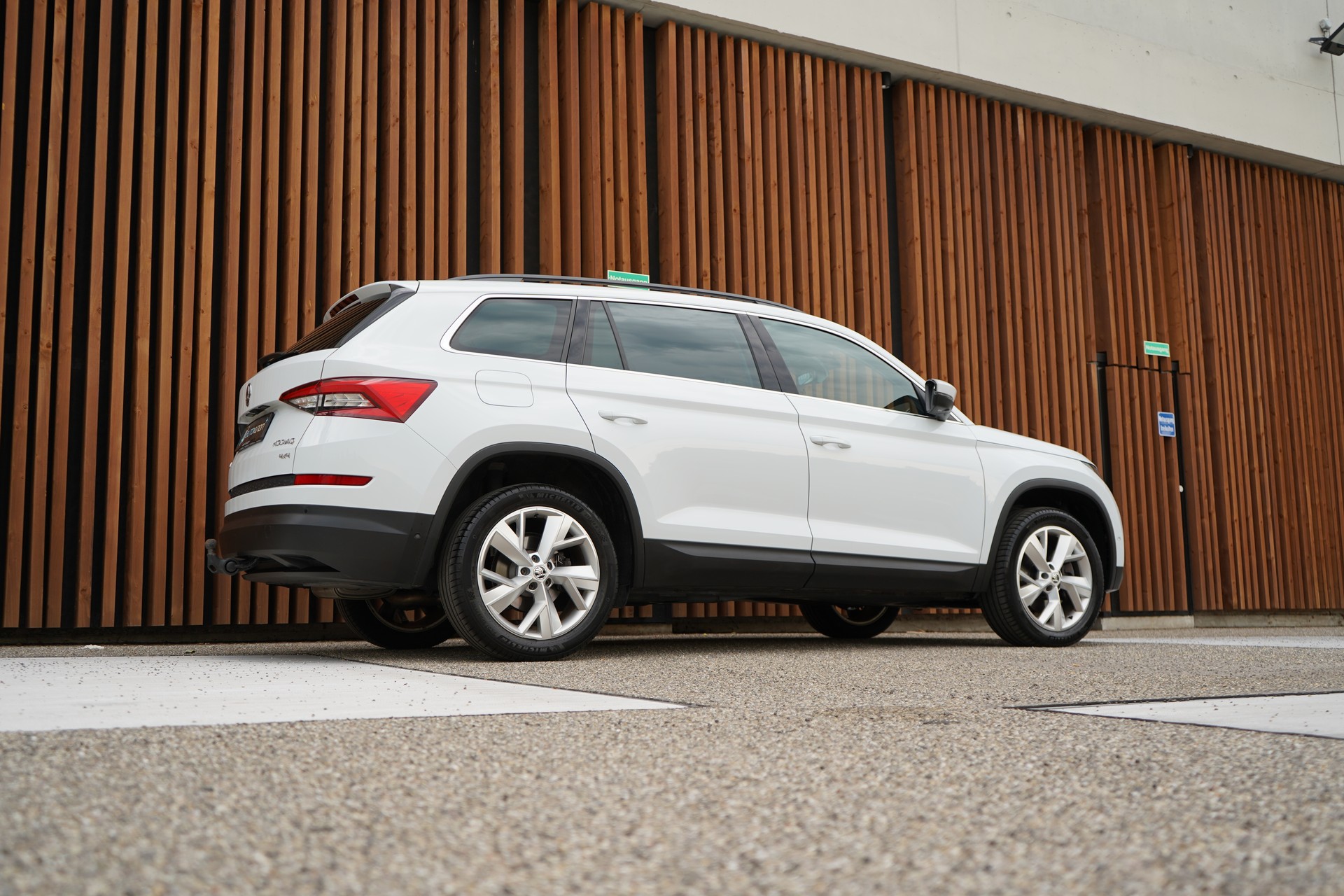 SKODA KODIAQ 2.0 TDI CR STYLE 4x4 DSG l 190 PS-image-8