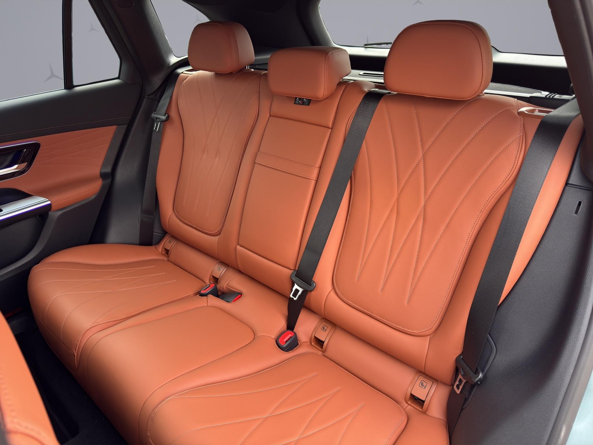MERCEDES-BENZ GLC 43 AMG Executive Edition 4matic-image-11