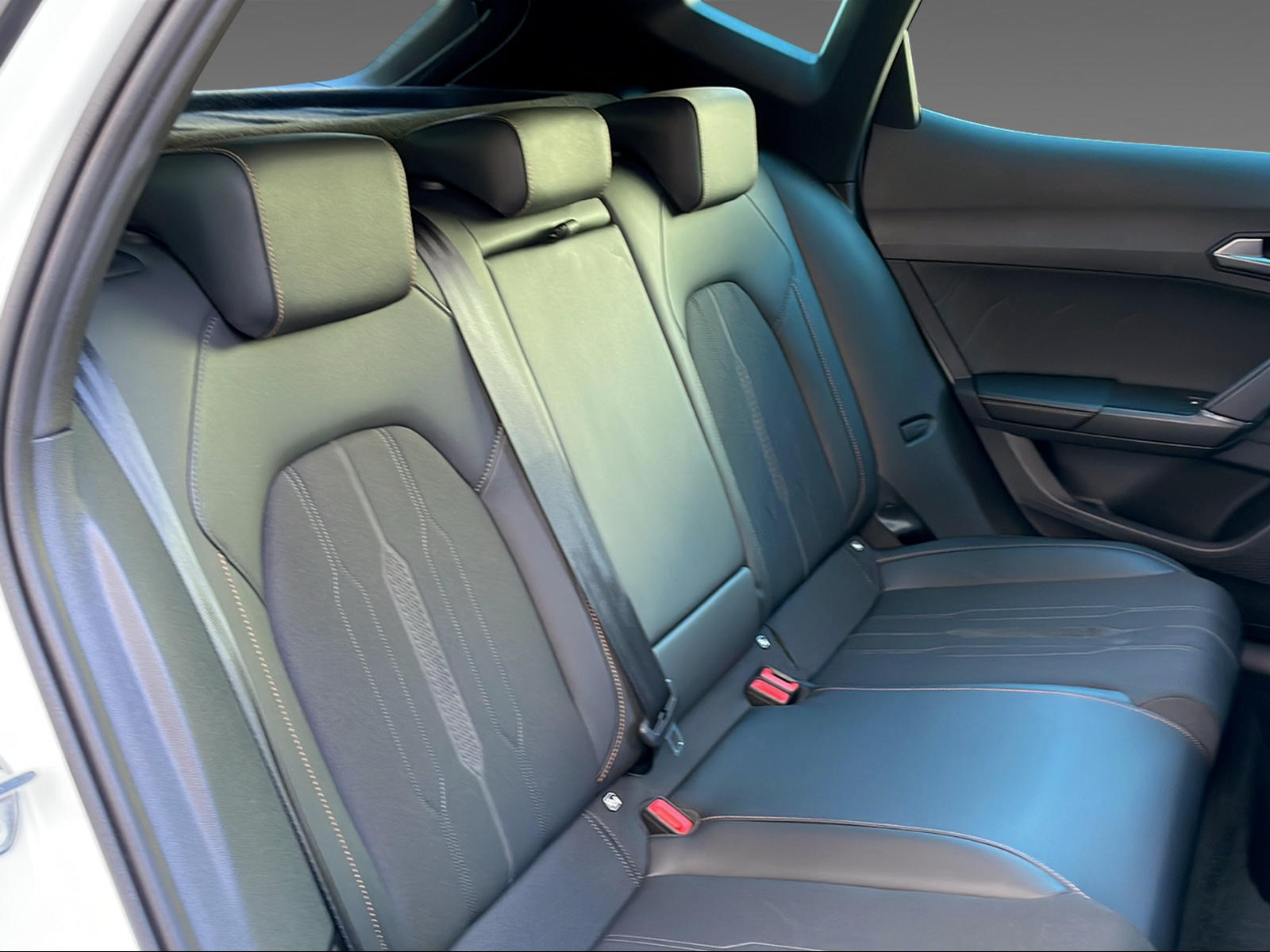 CUPRA Formentor 1.4 eHybrid VZ DSG-image-8