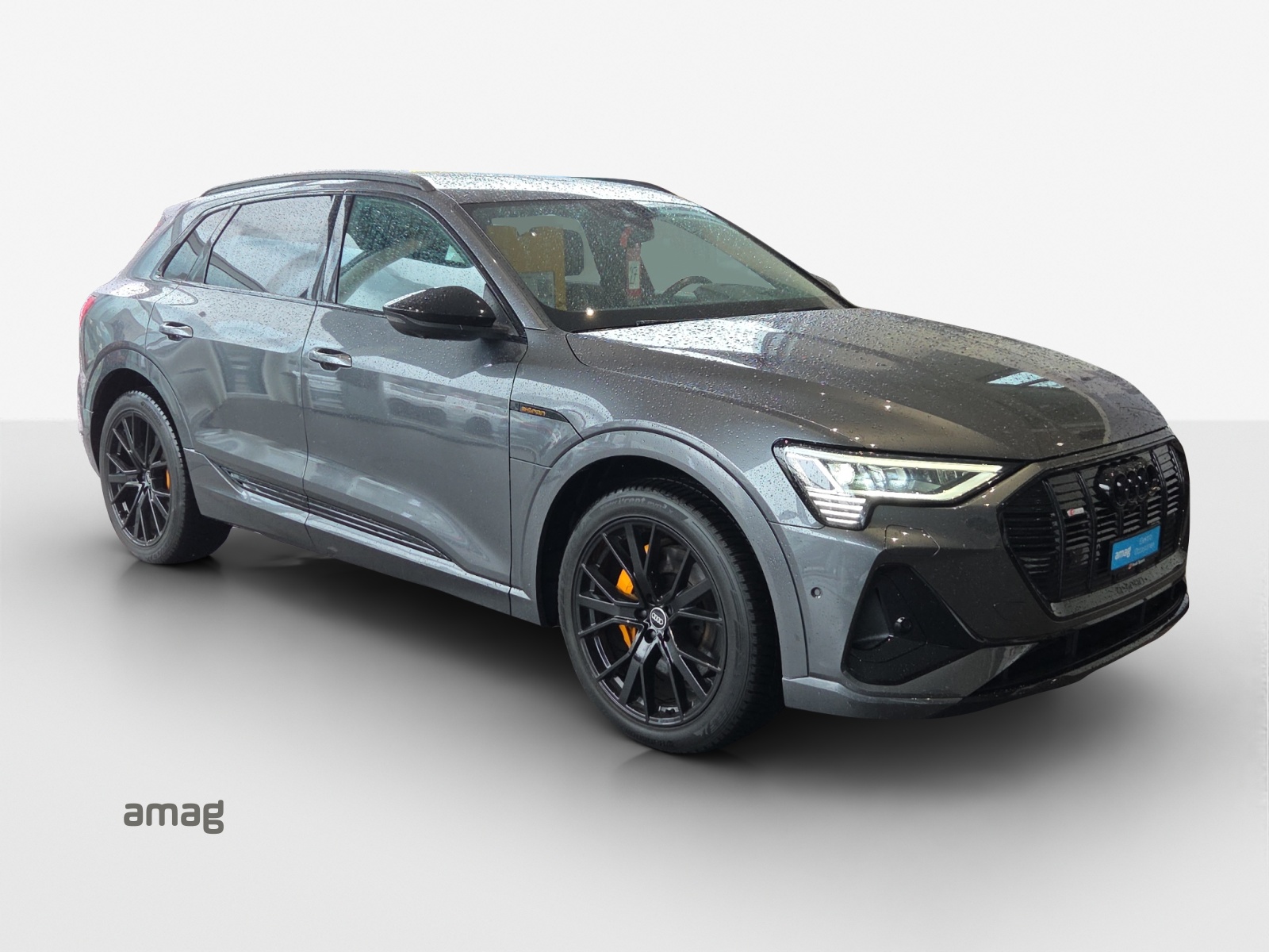 AUDI e-tron 55 S Line Black Edition quattro-image-5