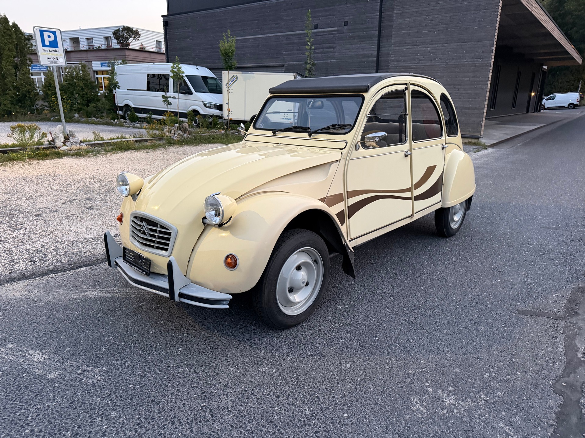 CITROEN 2CV6 Spécial (Club)-image-0
