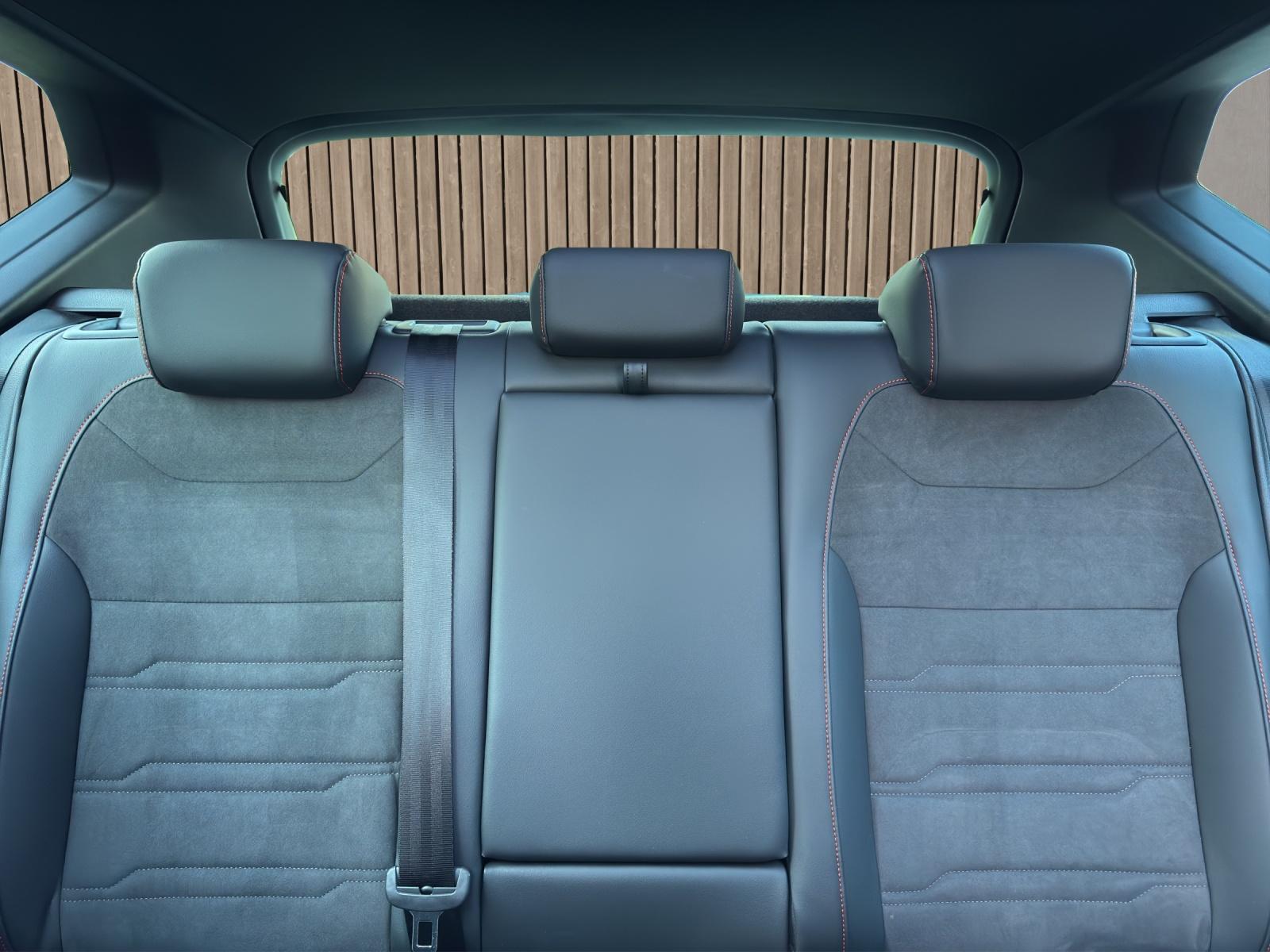SEAT Ateca Hola FR 2.0 TSI 4x4-image-14