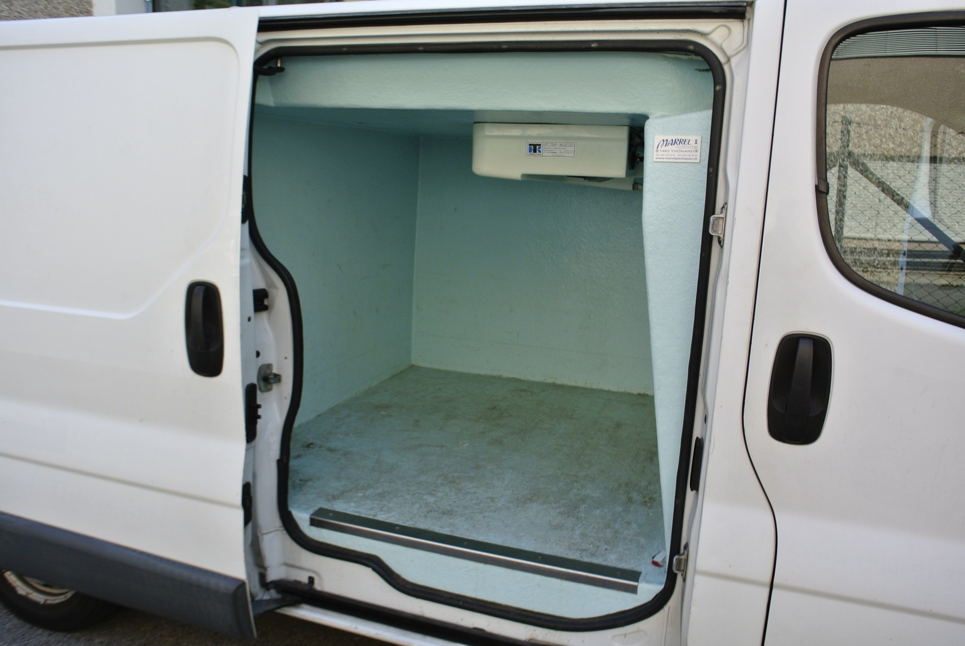 RENAULT Trafic 2.0 dCi 115 2.9t L2H1-image-7