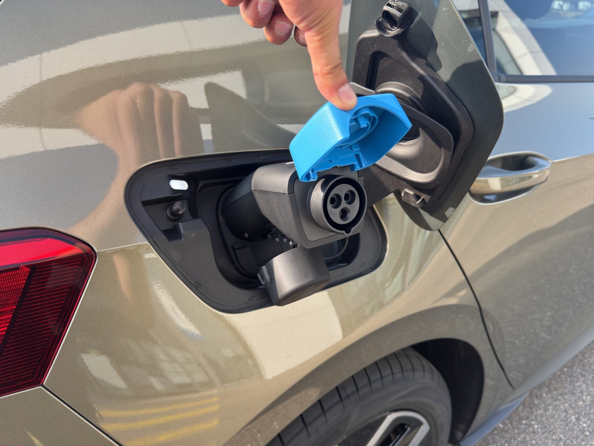 VW ID.3 Neo 79 kWh 231 PS Life-image-14