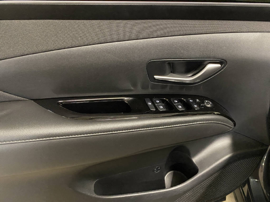 HYUNDAI Tucson 1.6 T-GDi HEV Amplia 4WD-image-11